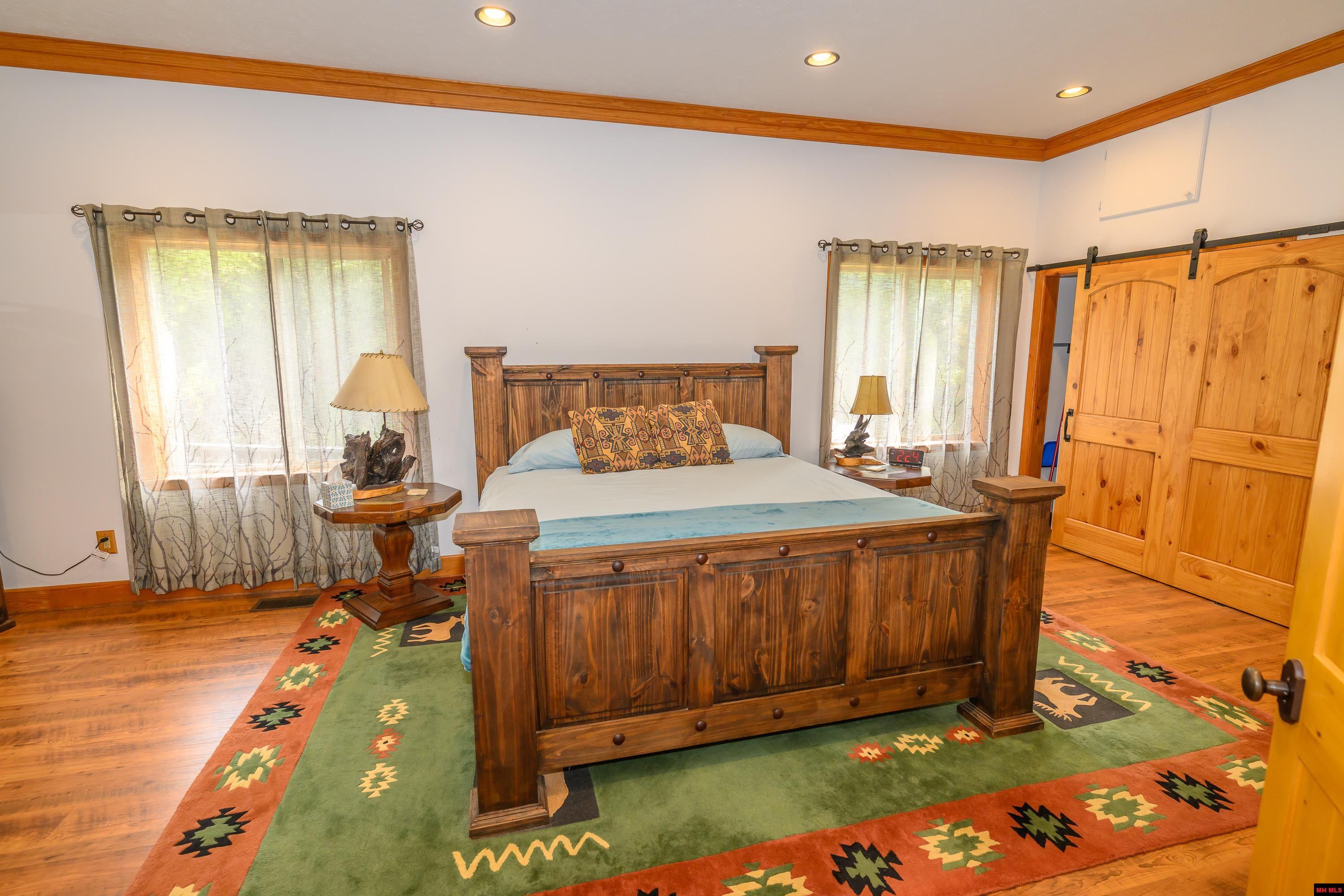 273 Golden Star Lane