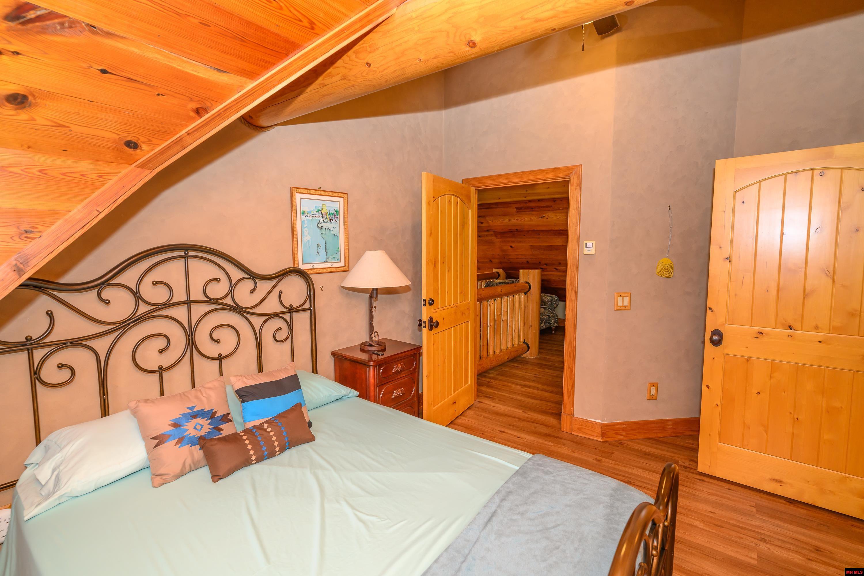 273 Golden Star Lane