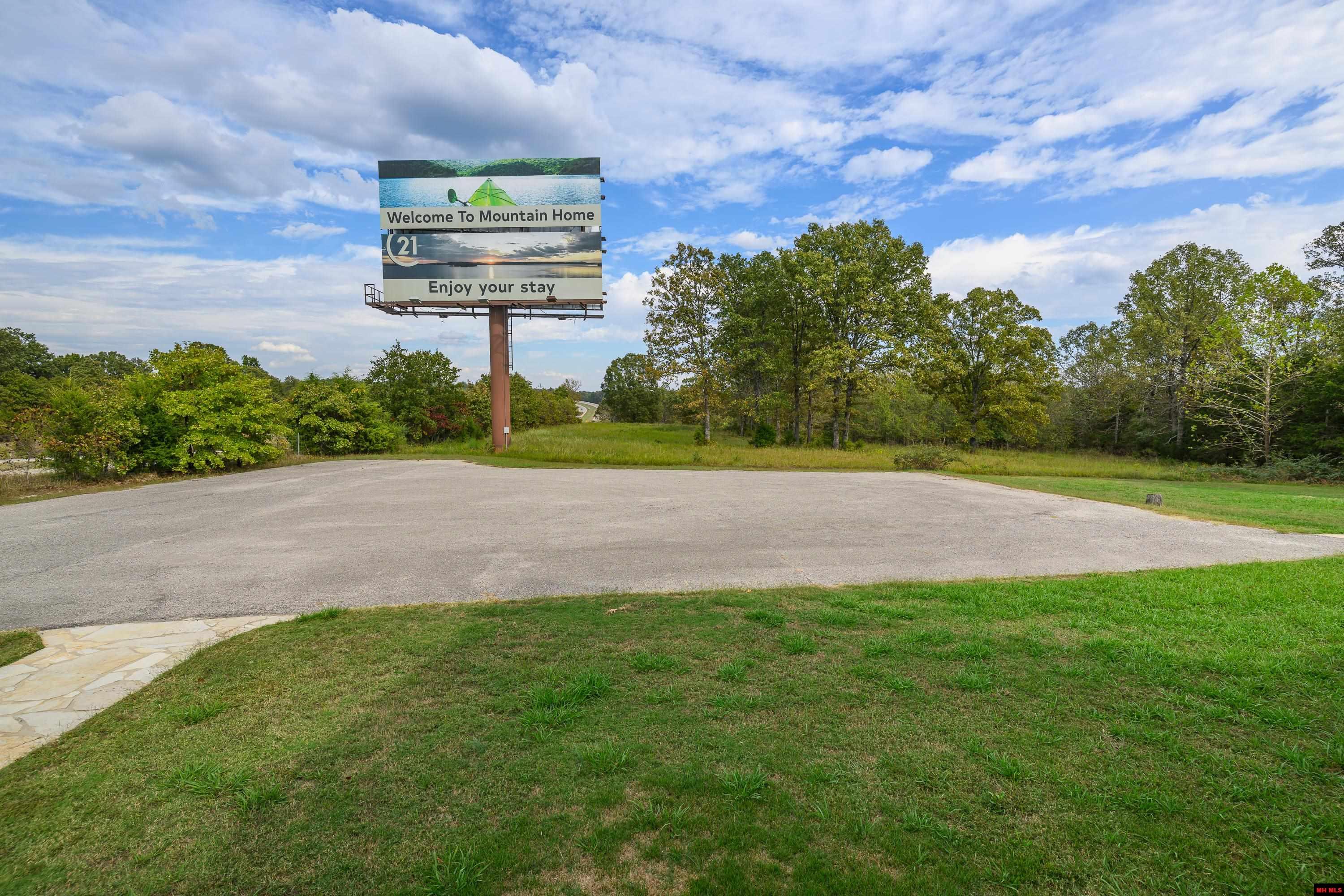 273 Golden Star Lane