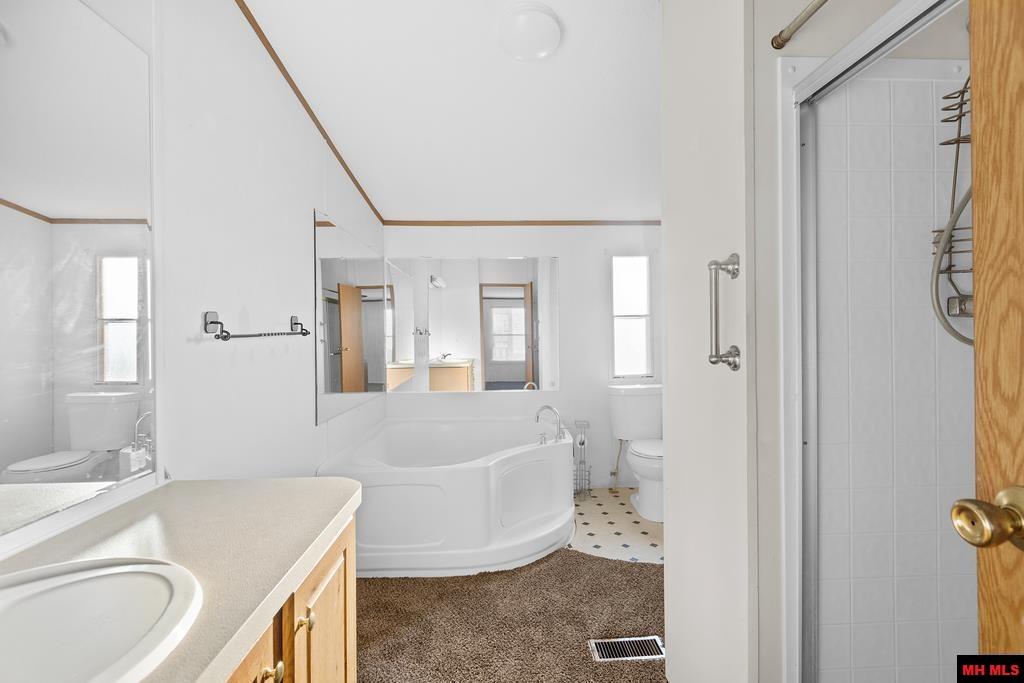 1215 Glenbriar Court