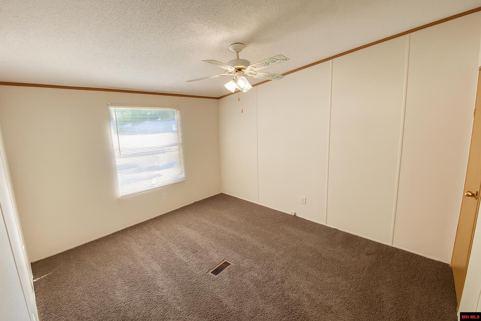 1215 Glenbriar Court