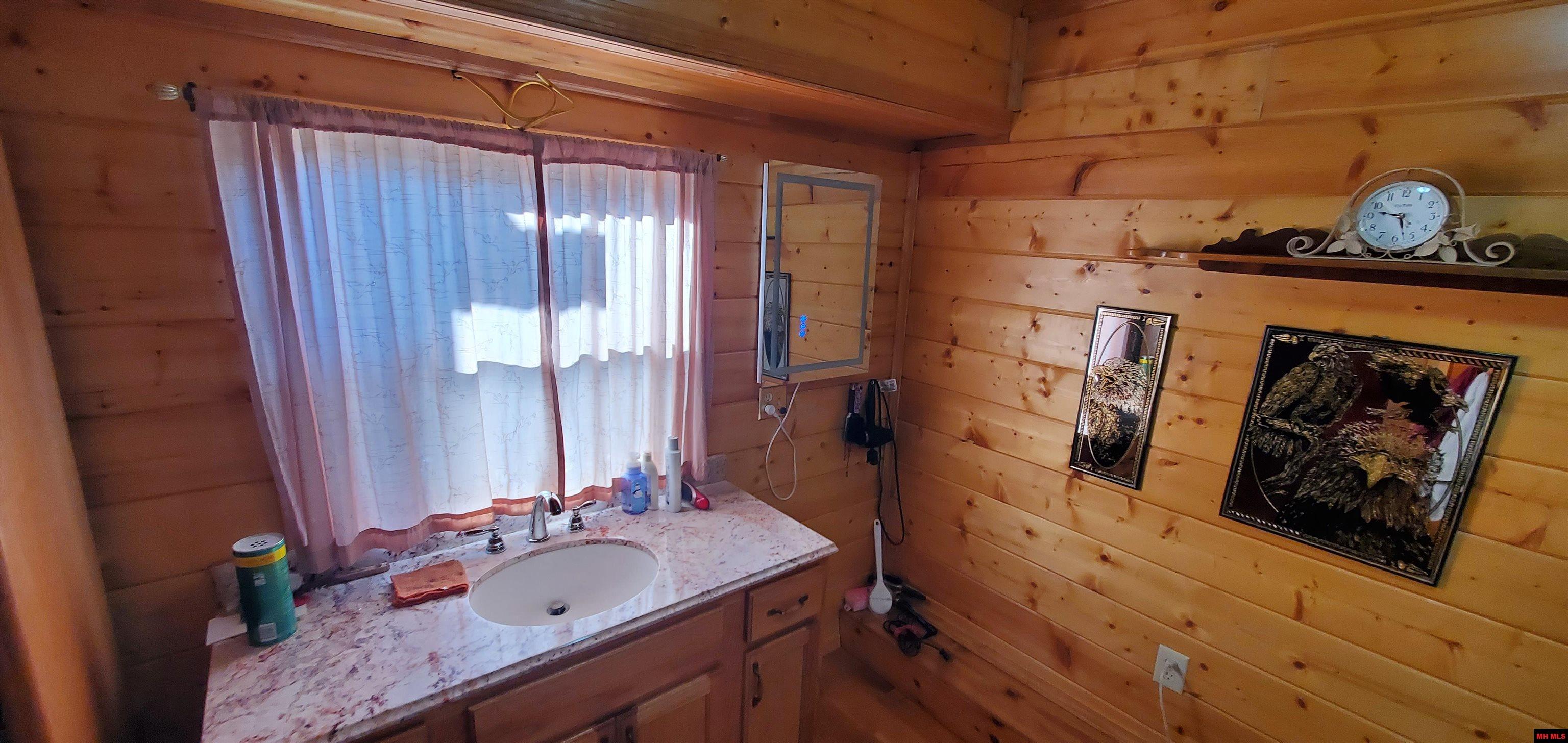 3694 County Road 5320