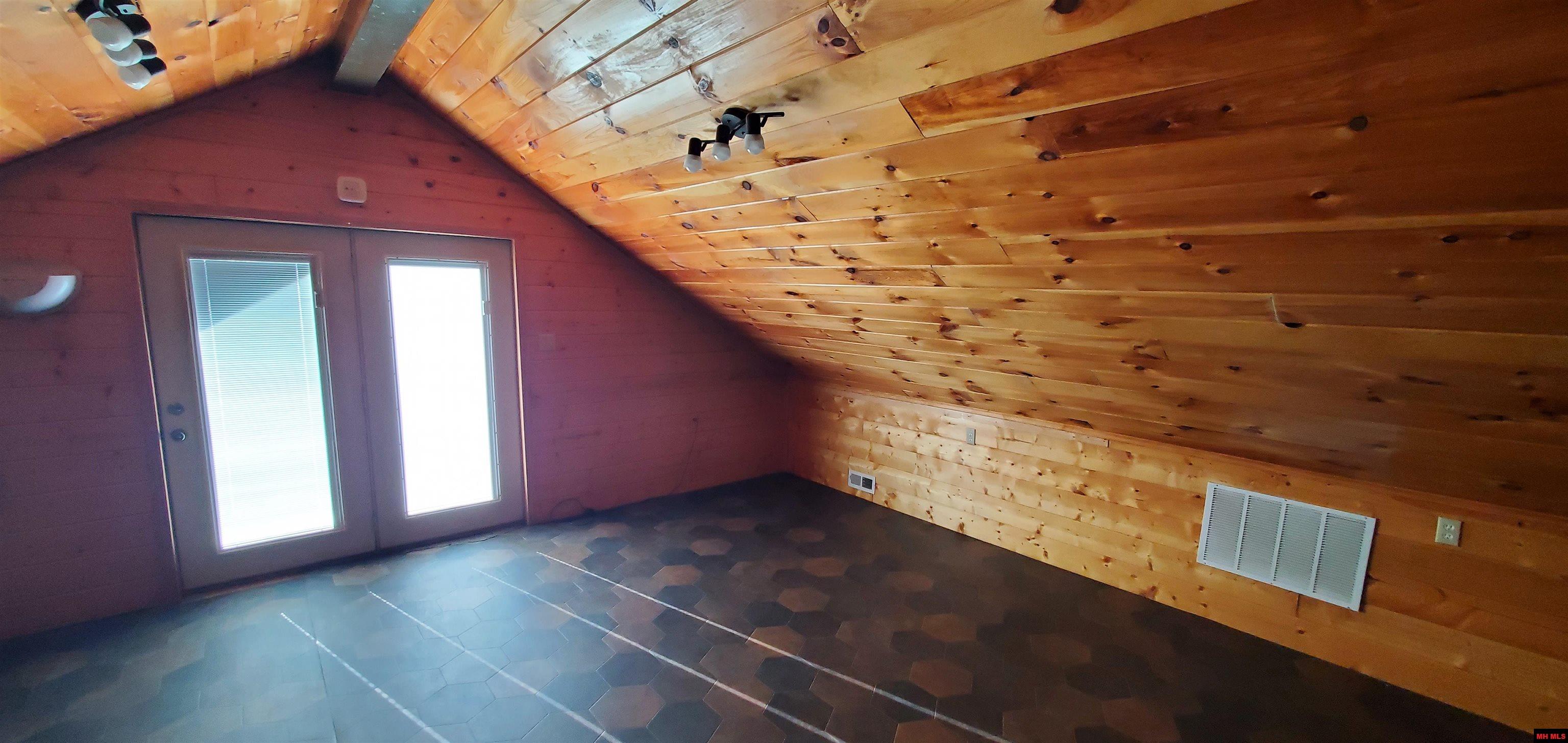 3694 County Road 5320