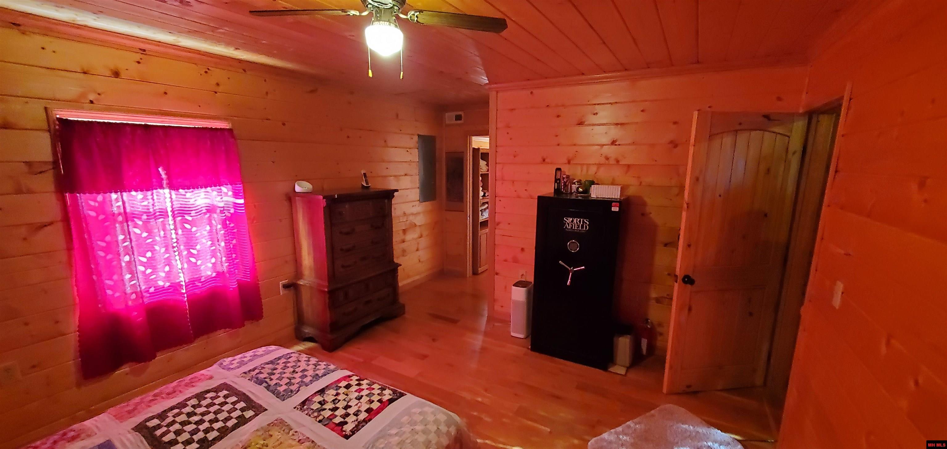 3694 County Road 5320