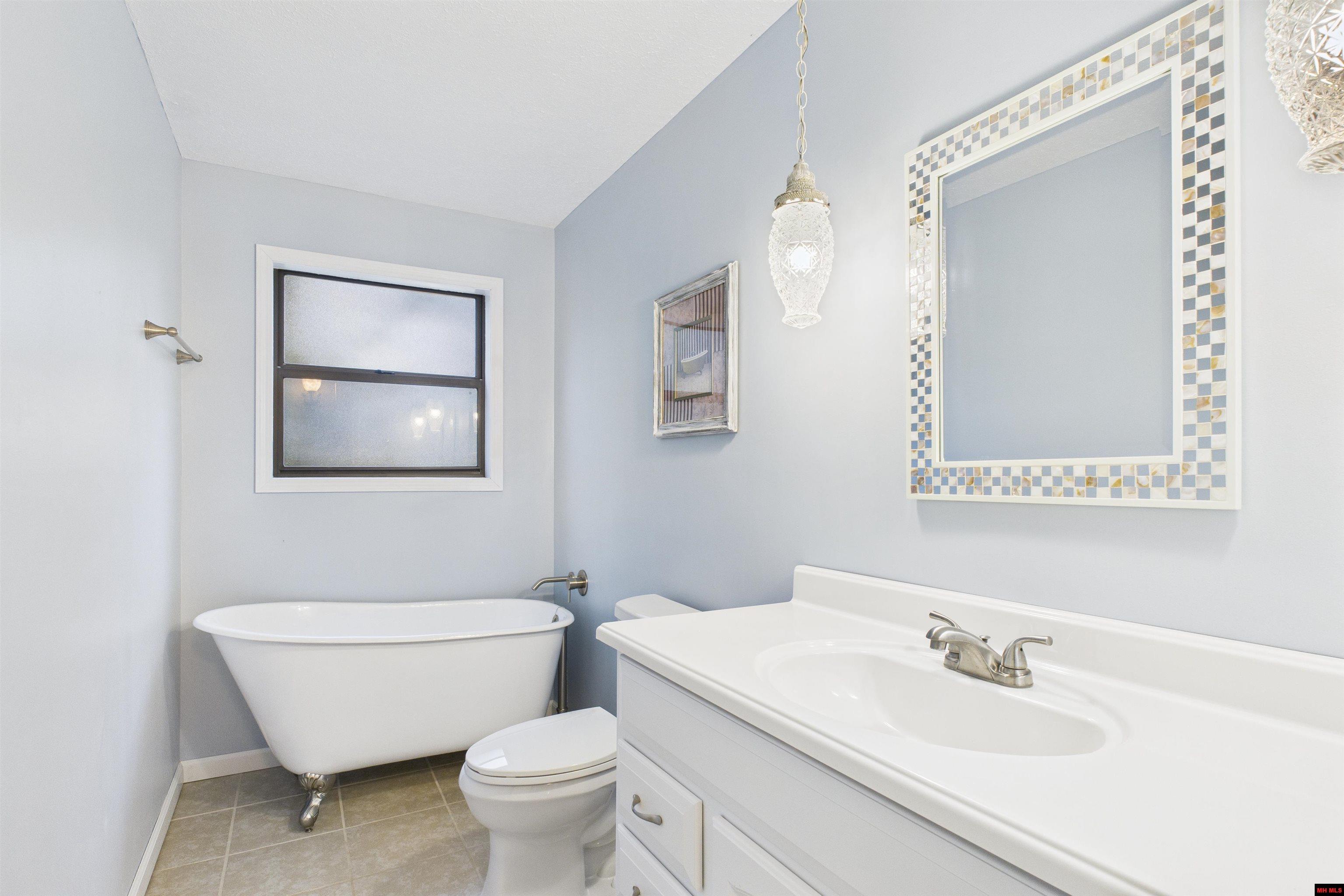 281 Sunrise Heights Circle