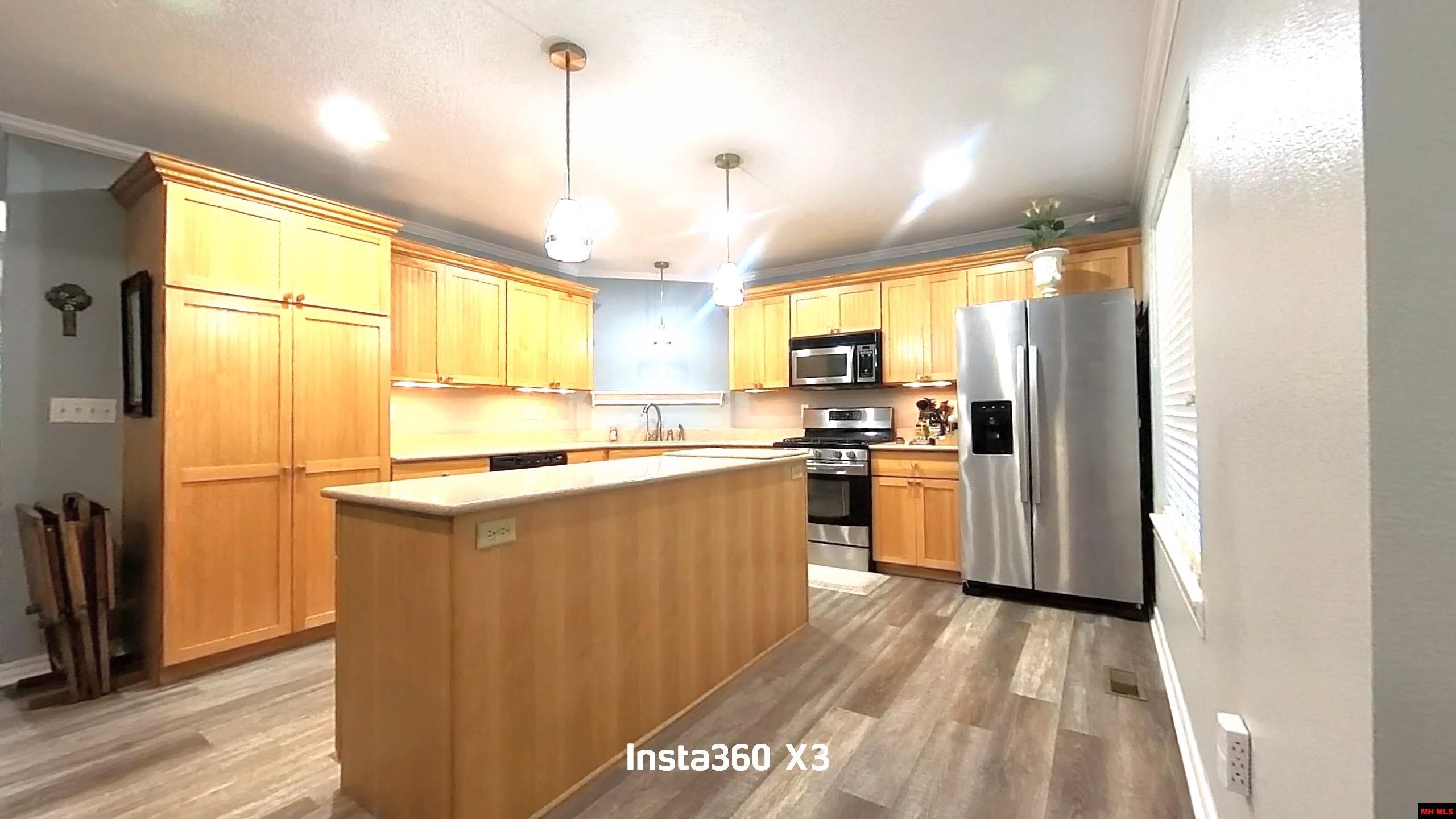 7584 Private Road 2453