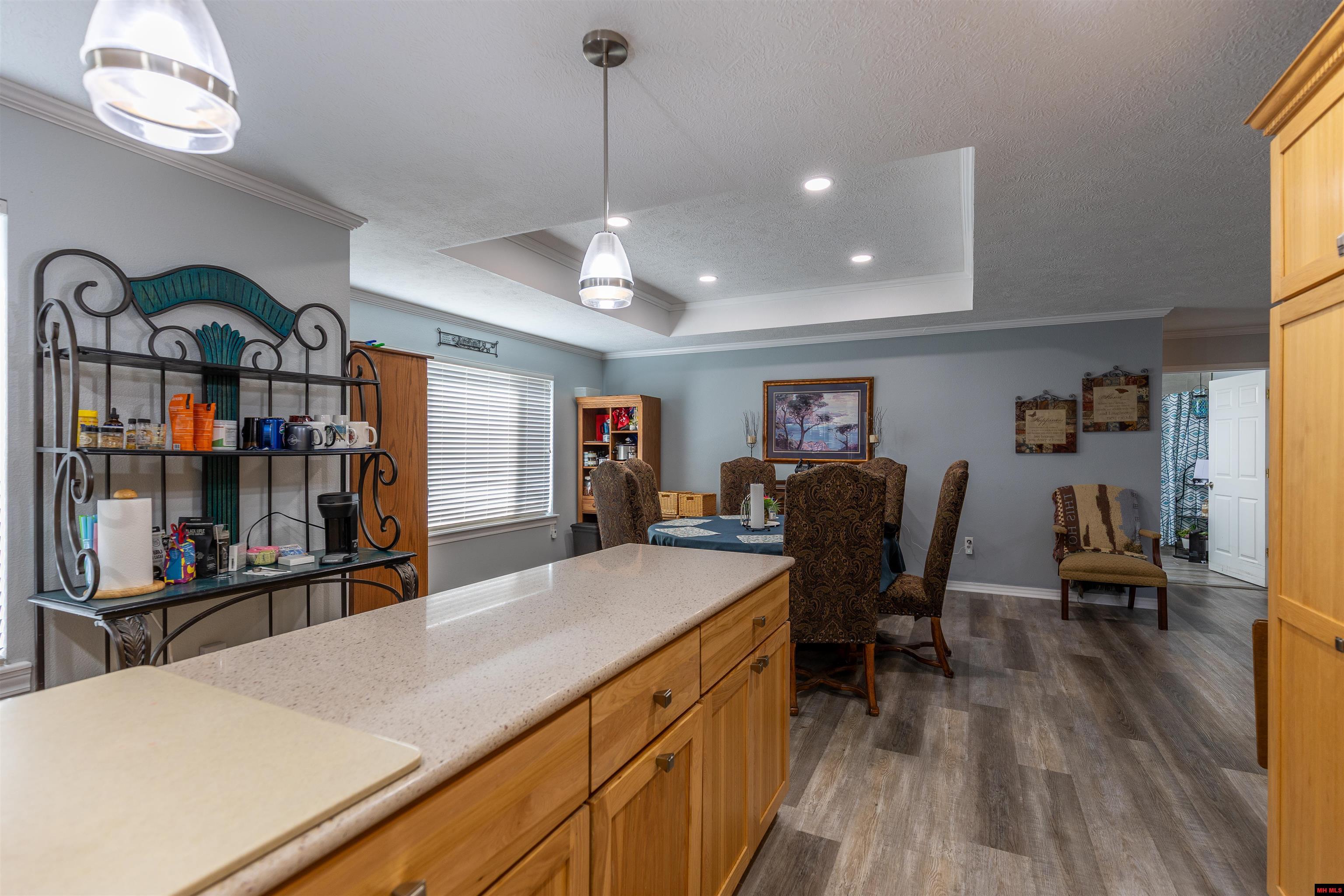 7584 Private Road 2453