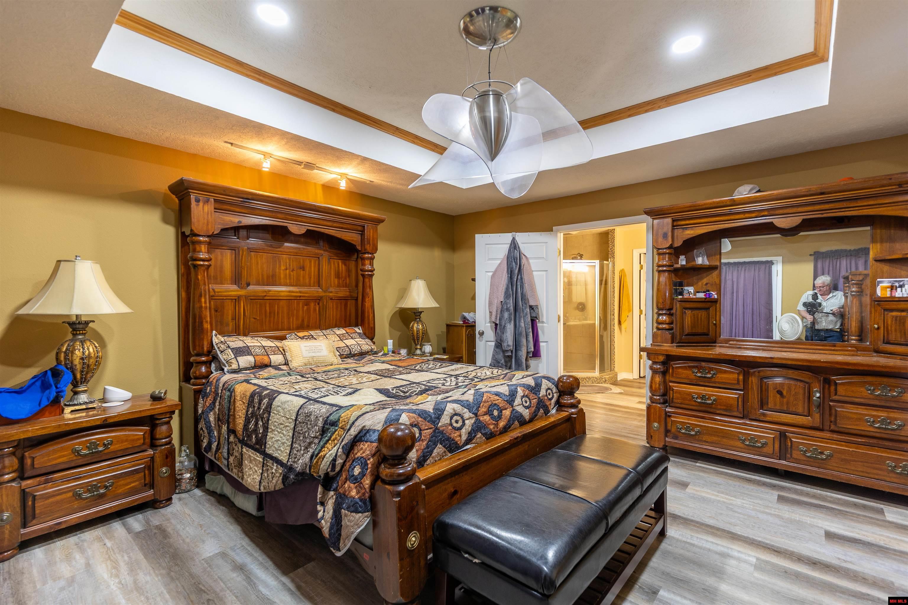 7584 Private Road 2453