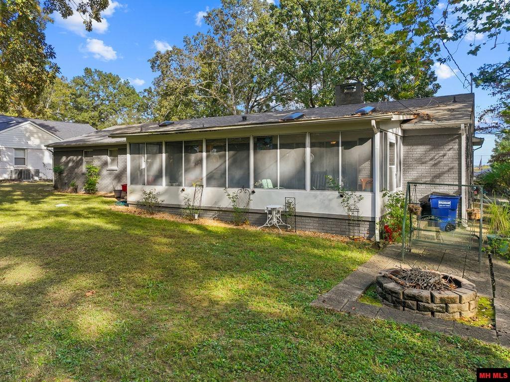 212 RIDGECREST DRIVE Mountain Home, AR