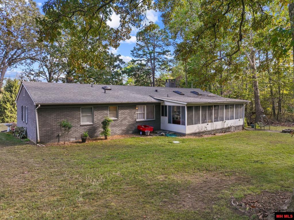 212 RIDGECREST DRIVE Mountain Home, AR
