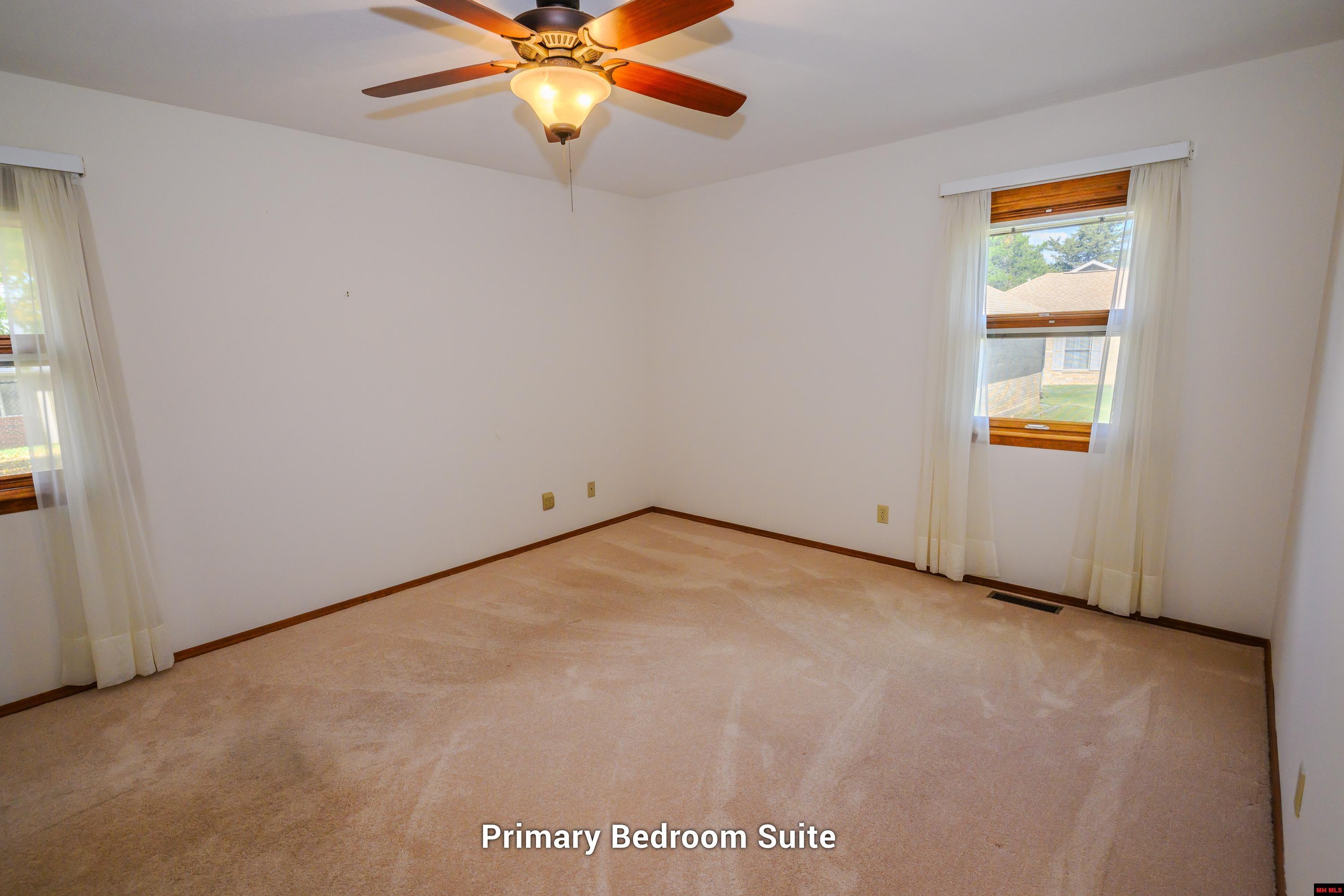 1071 NORTHPOINTE DRIVE Mountain Home, AR