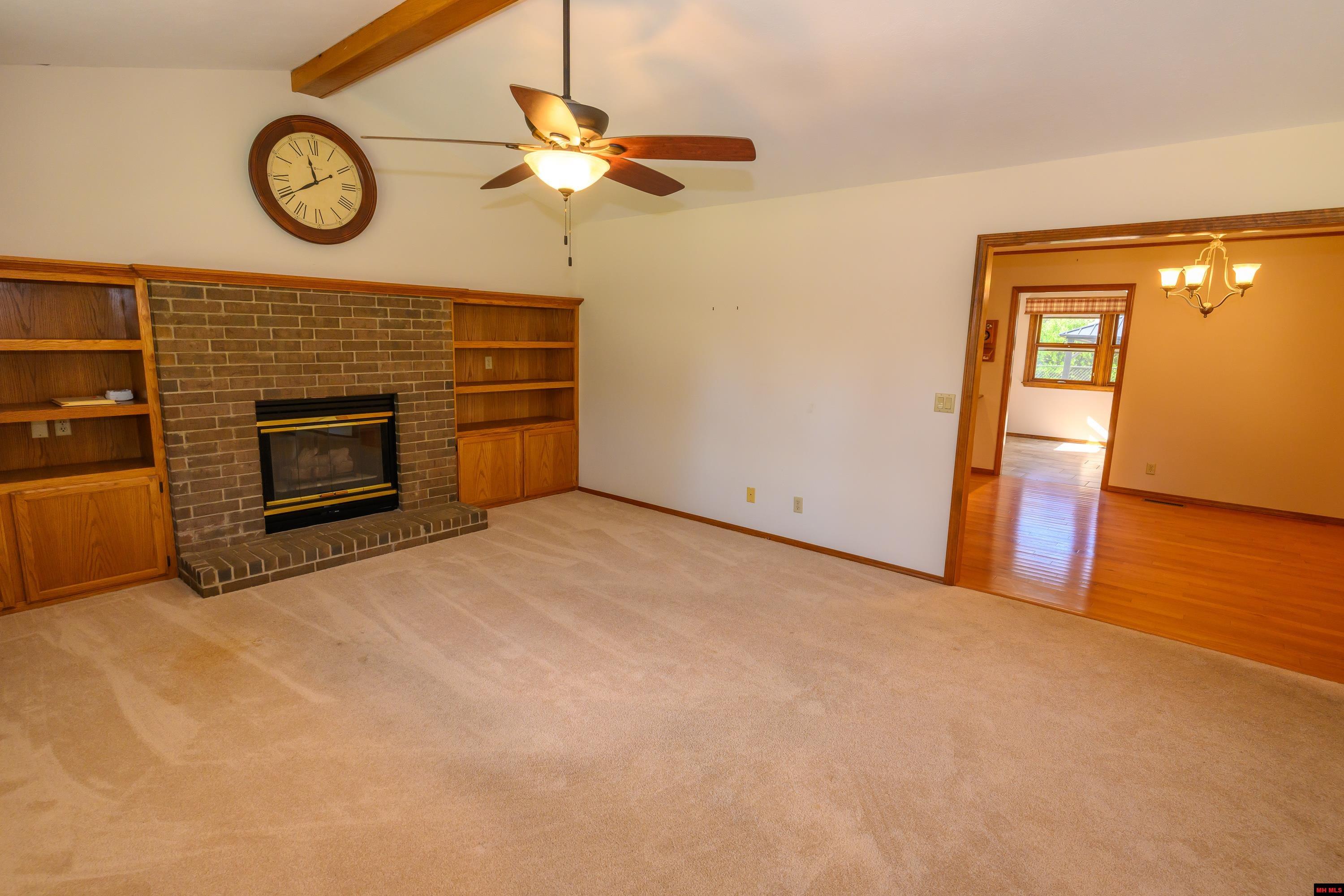 1071 NORTHPOINTE DRIVE Mountain Home, AR