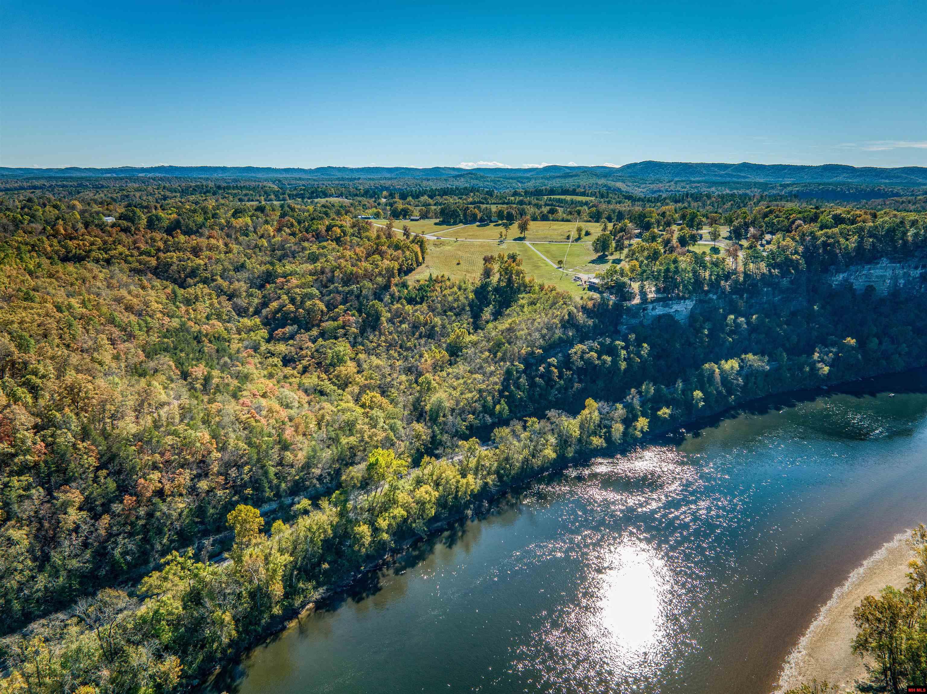 232 CROWN COURT Norfork, AR