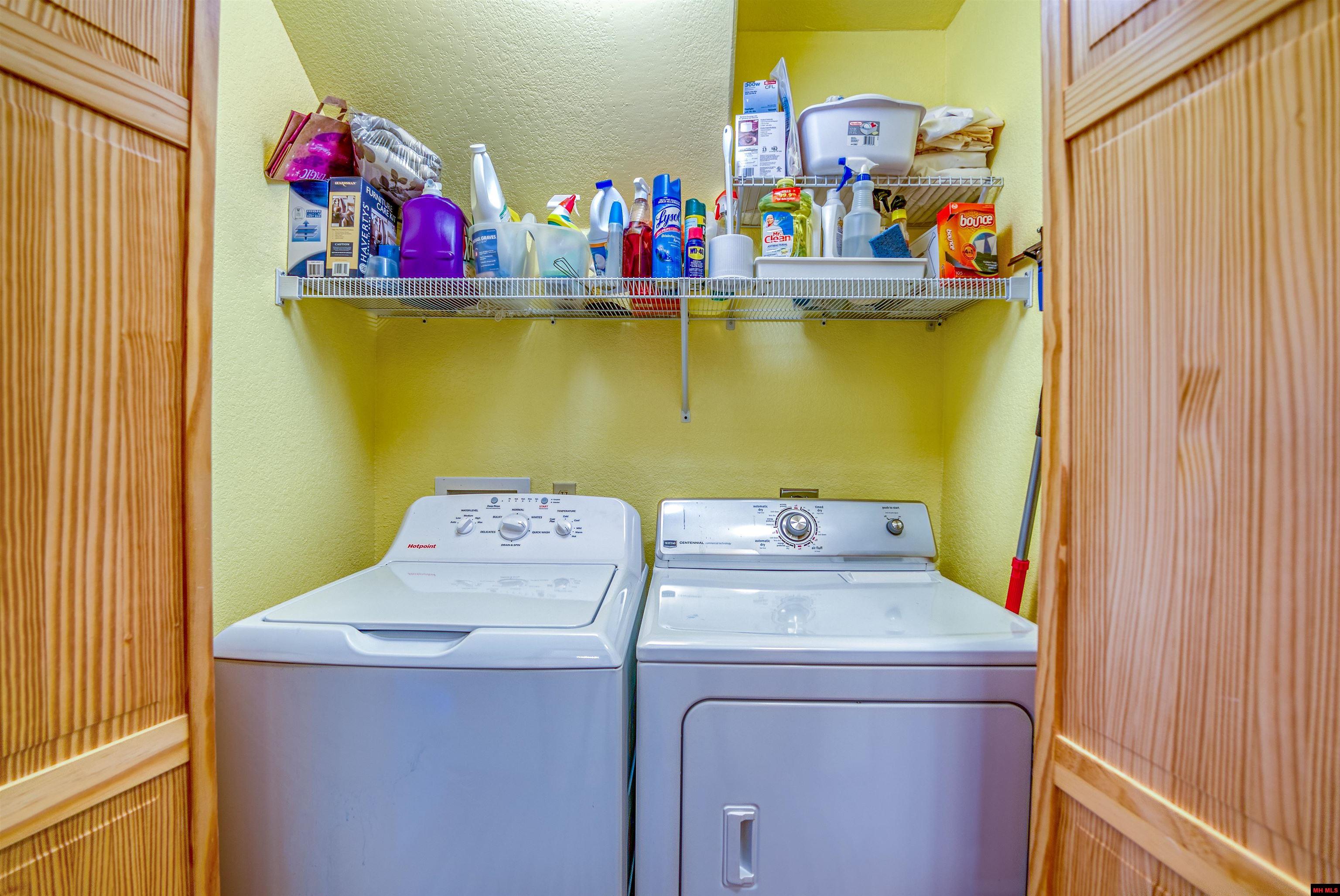 232 CROWN COURT Norfork, AR