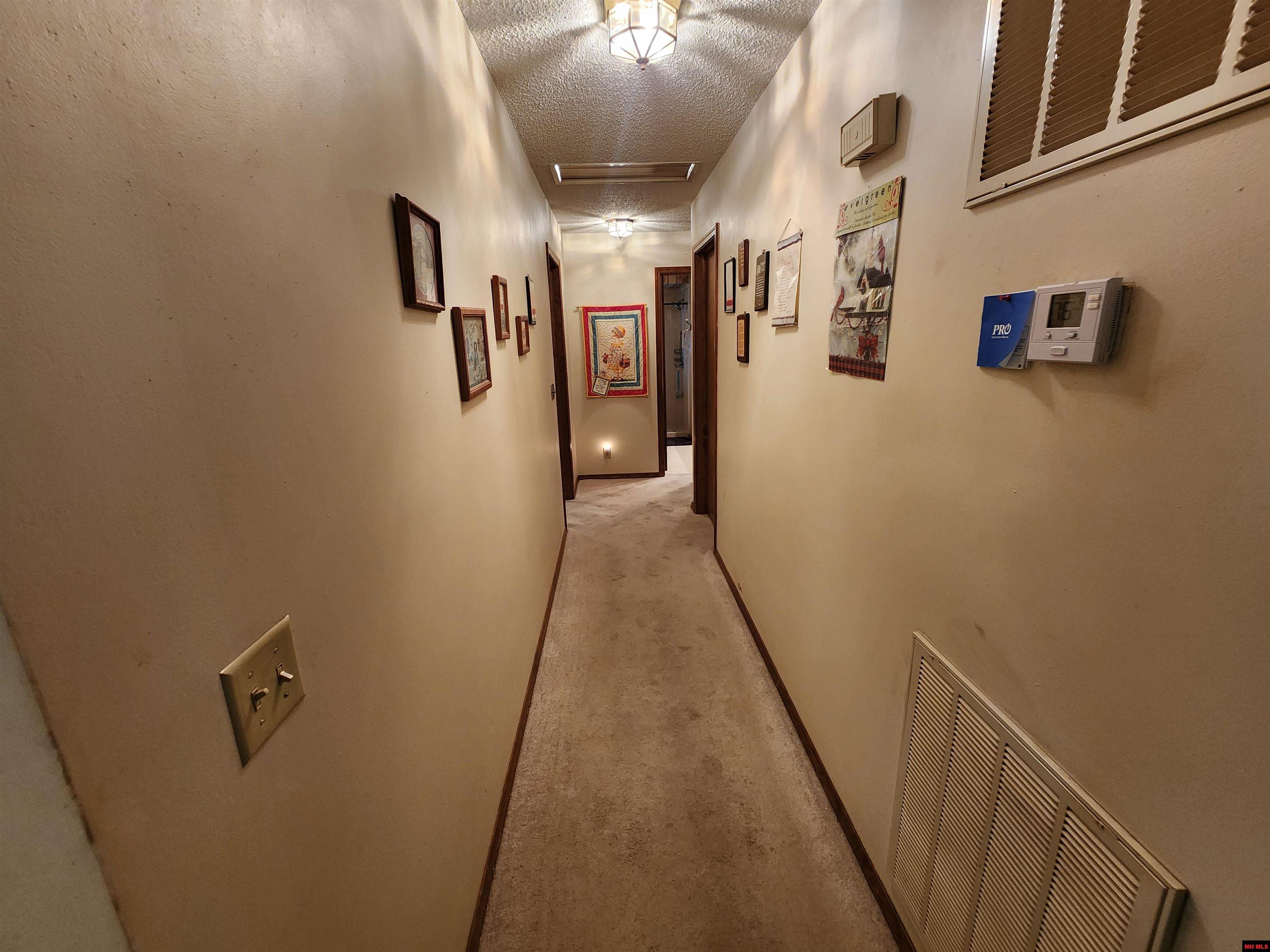 1805 Van Buren Avenue