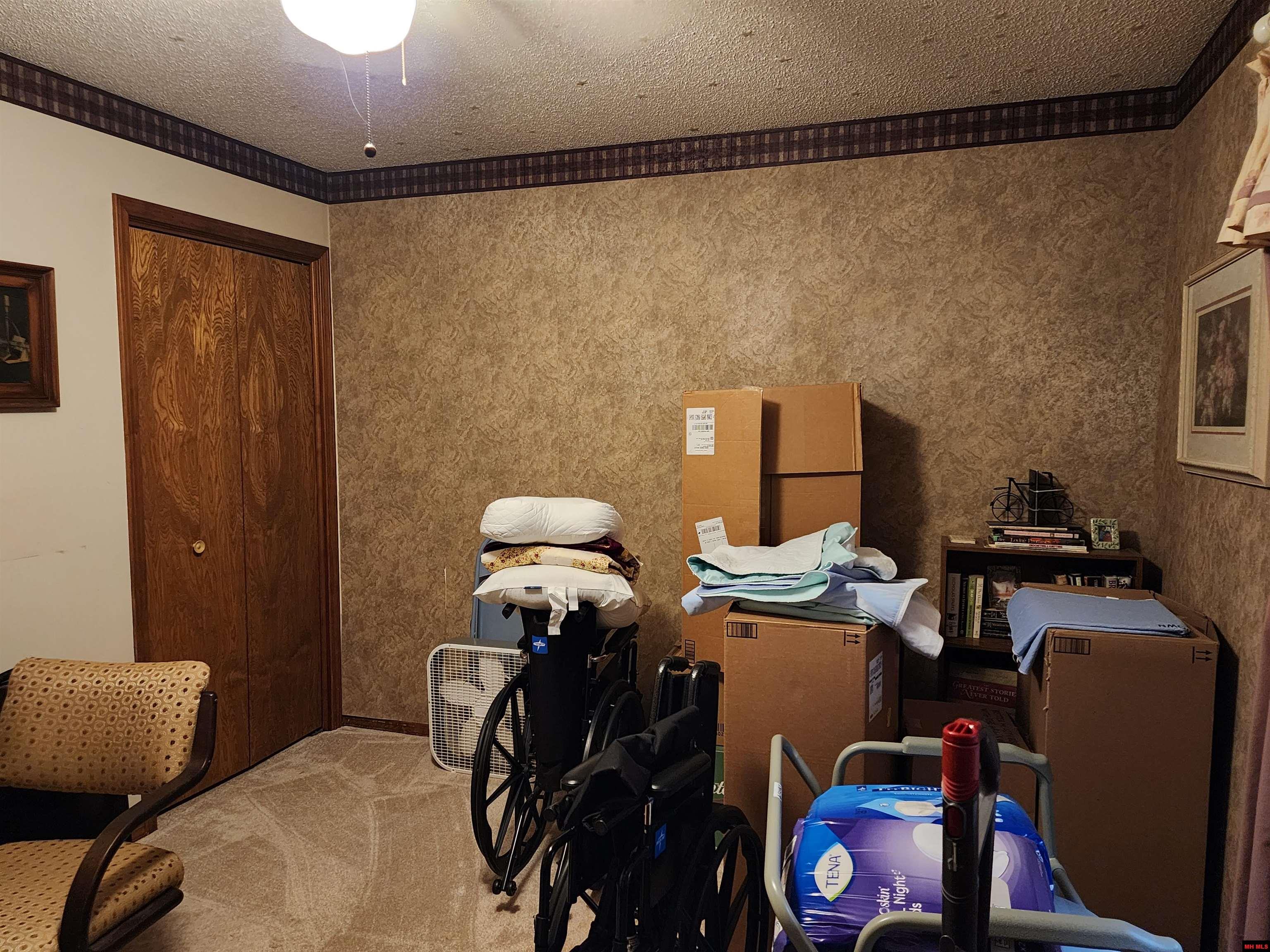 1805 Van Buren Avenue