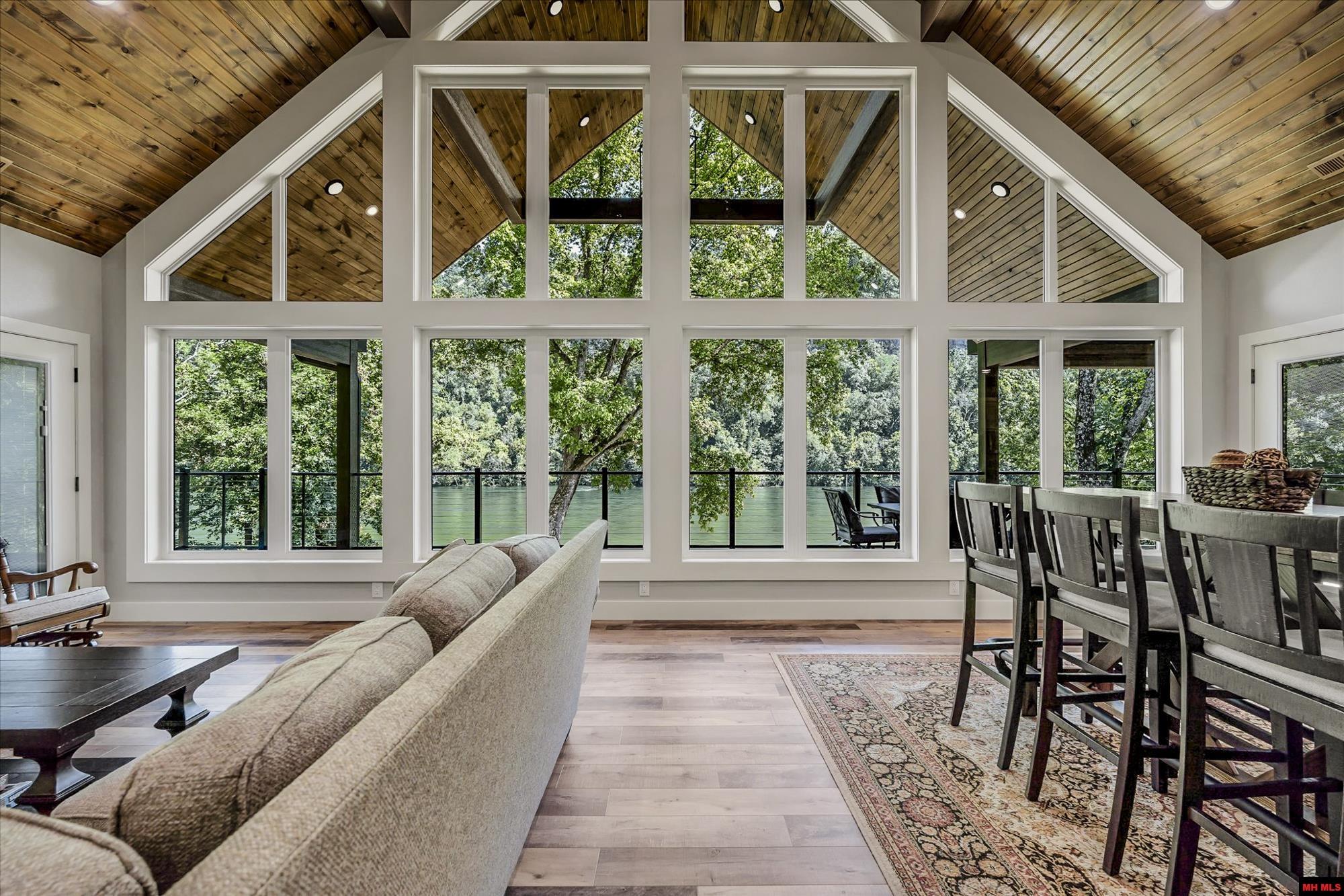 352 Wheatstone Place