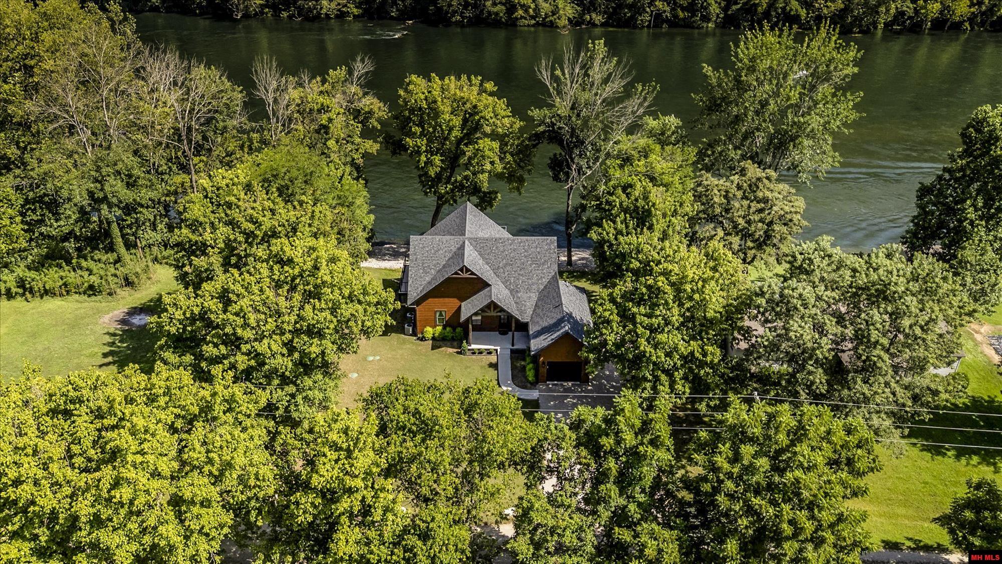 352 Wheatstone Place