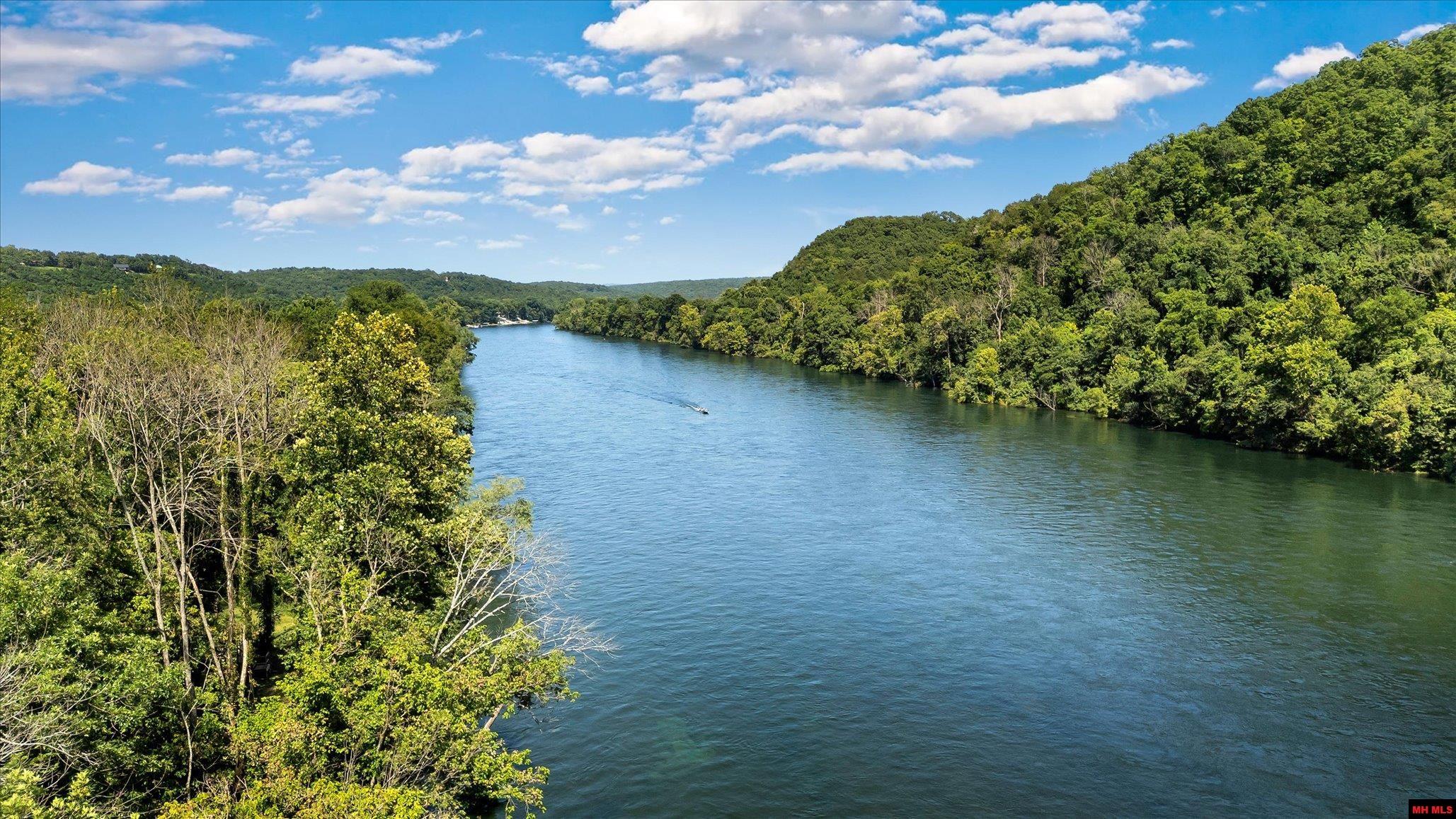 352 Wheatstone Place