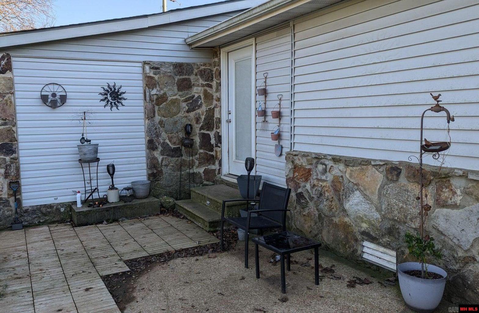 1495 Pickren Hall Road