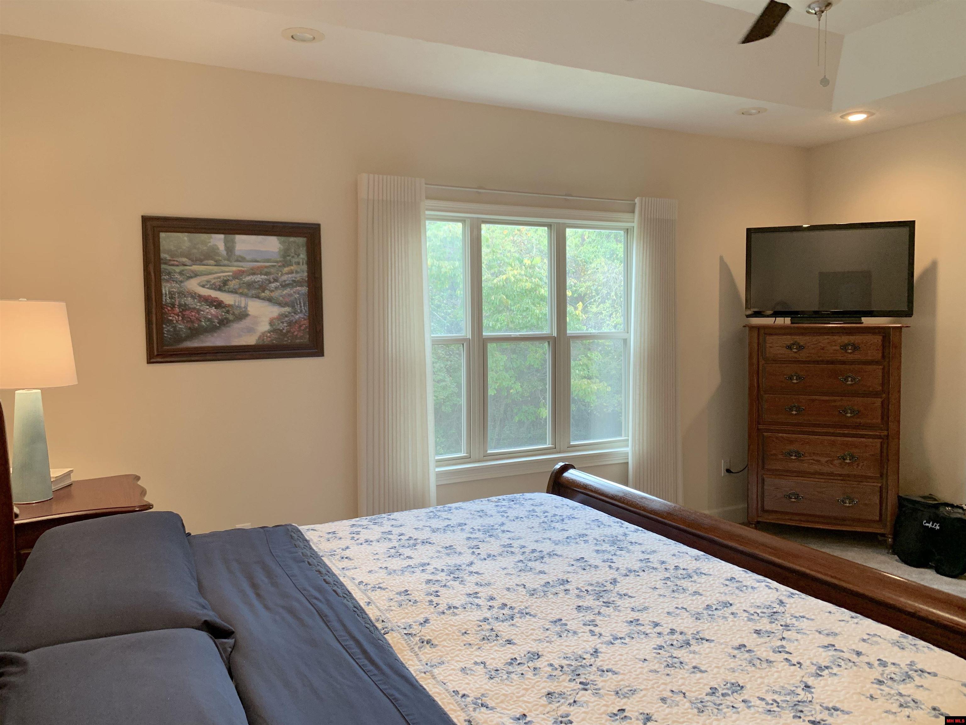 1722 Brentwood Drive