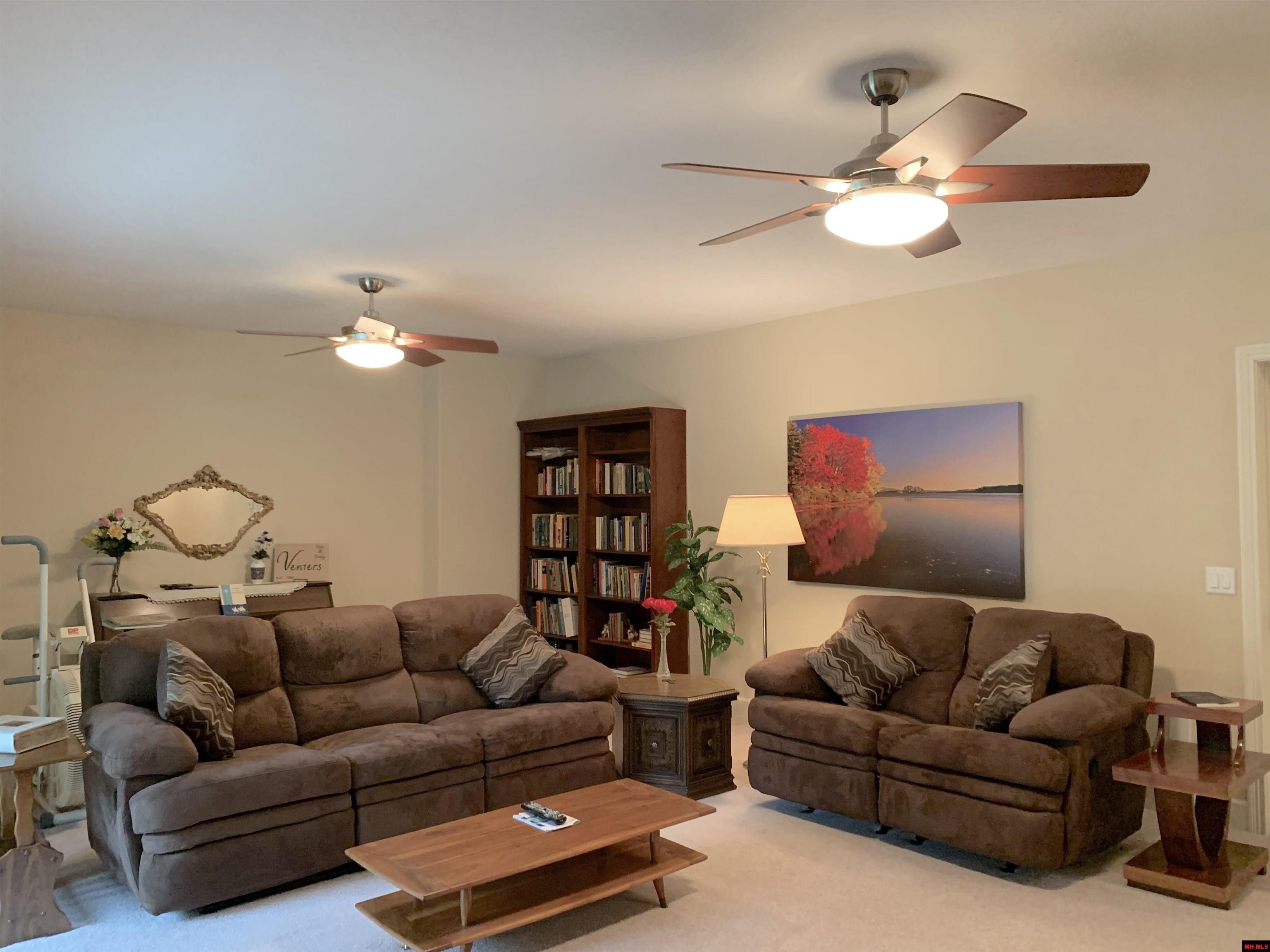 1722 Brentwood Drive