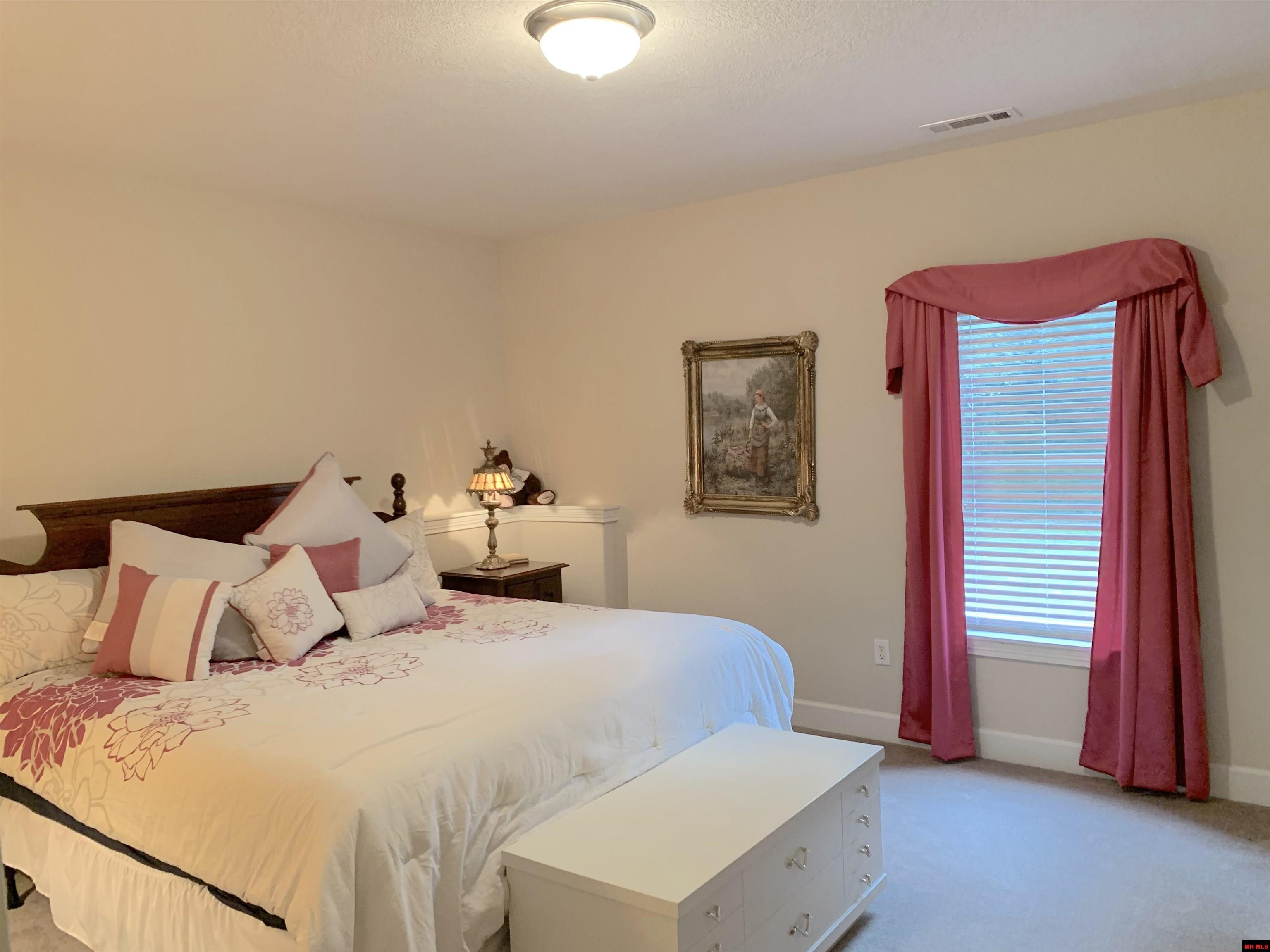 1722 Brentwood Drive