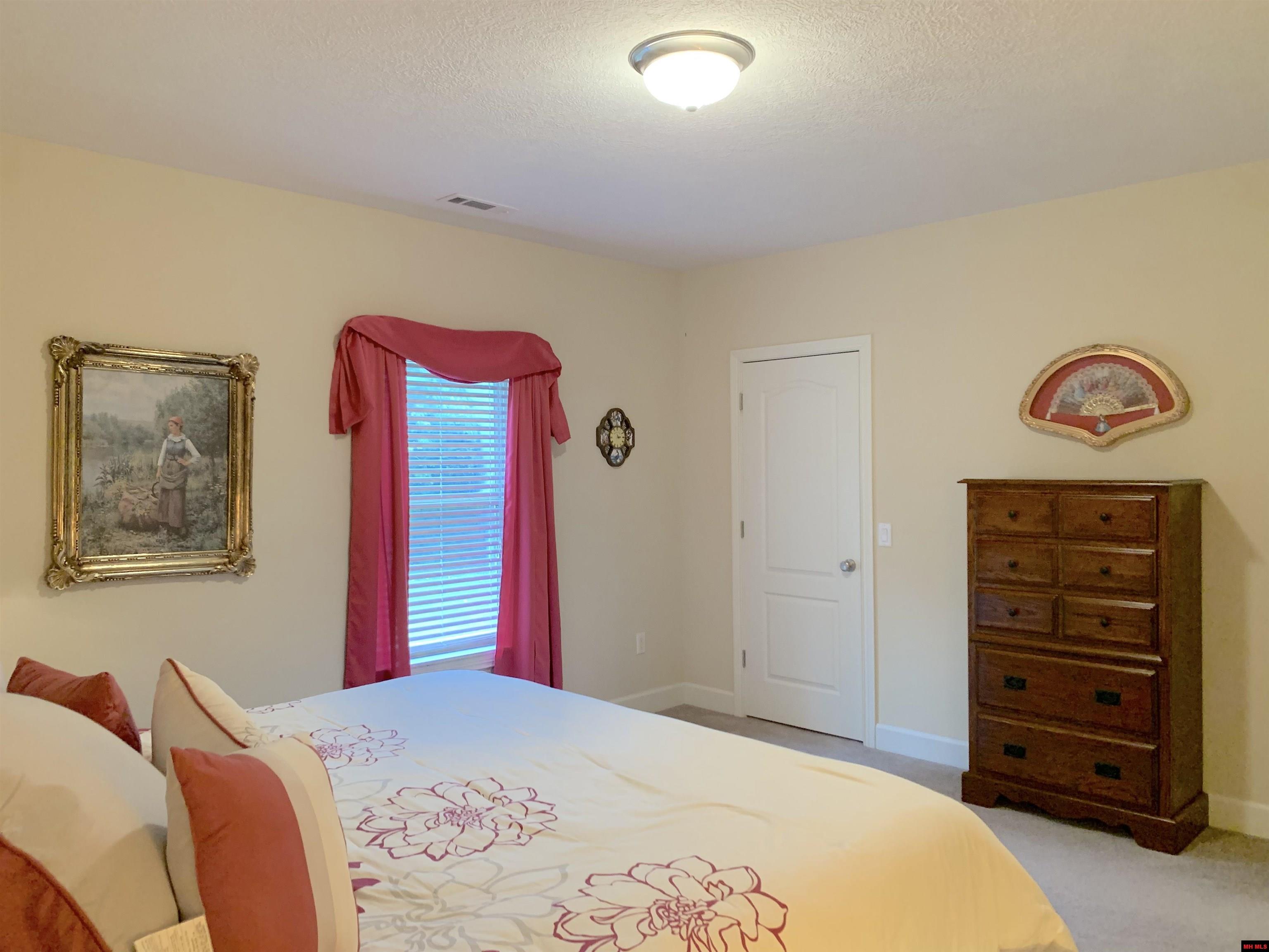 1722 Brentwood Drive