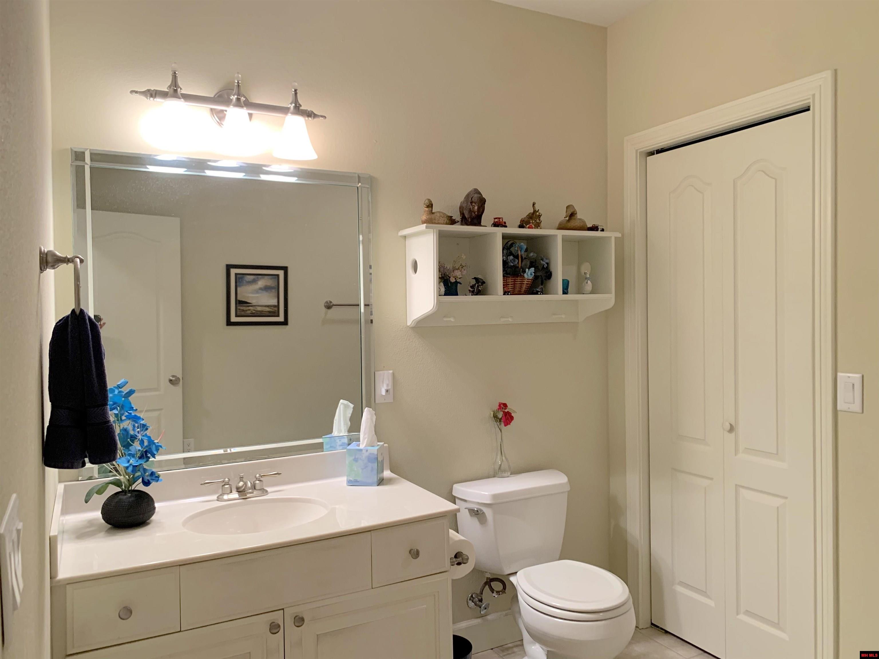 1722 Brentwood Drive