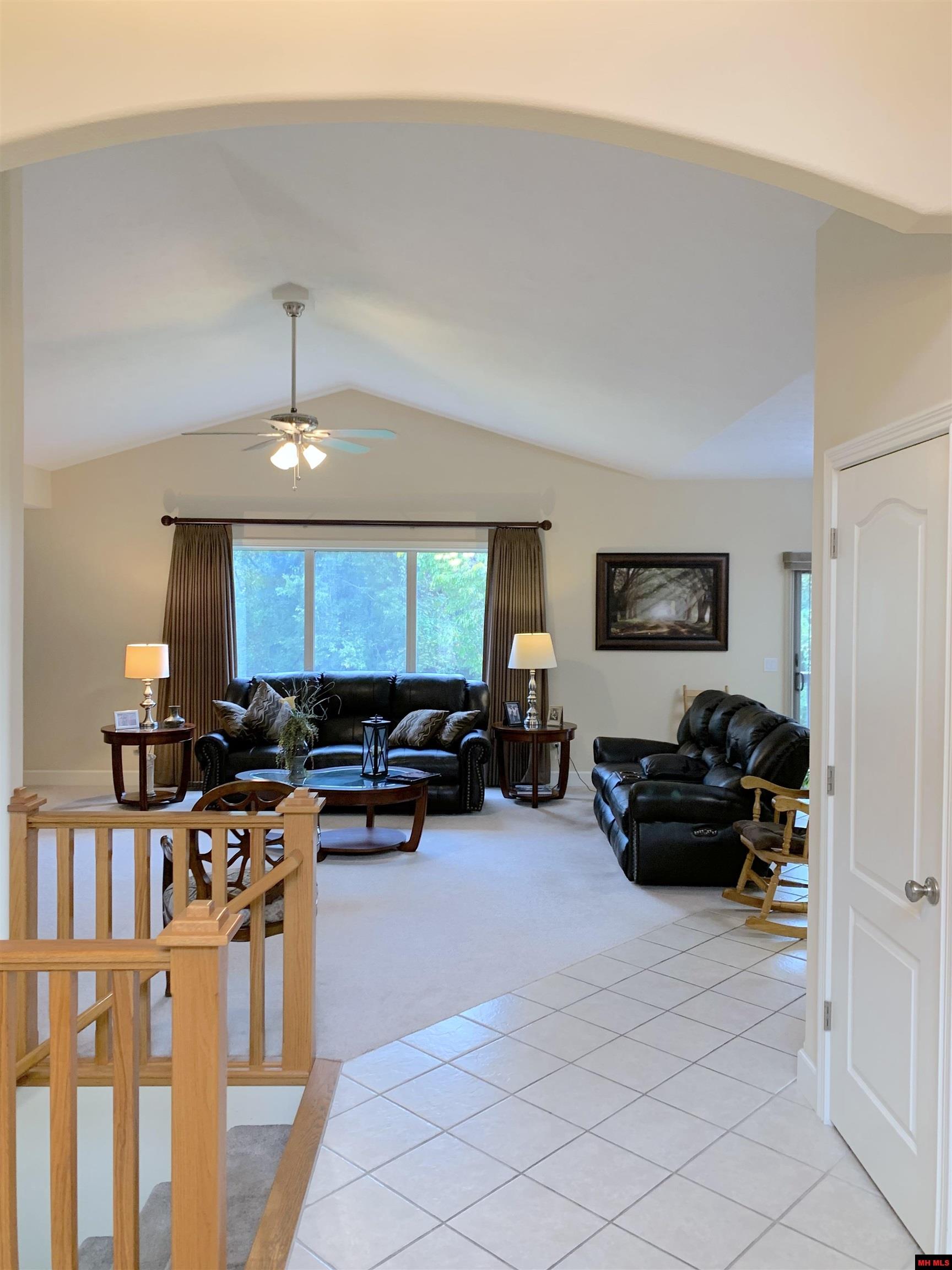 1722 Brentwood Drive