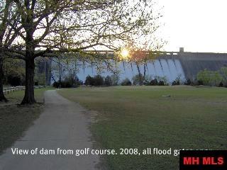 760-08219-000* Broadway