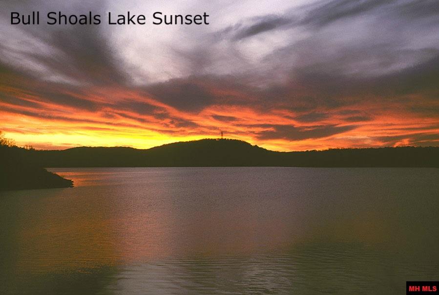 760-08219-000* Broadway