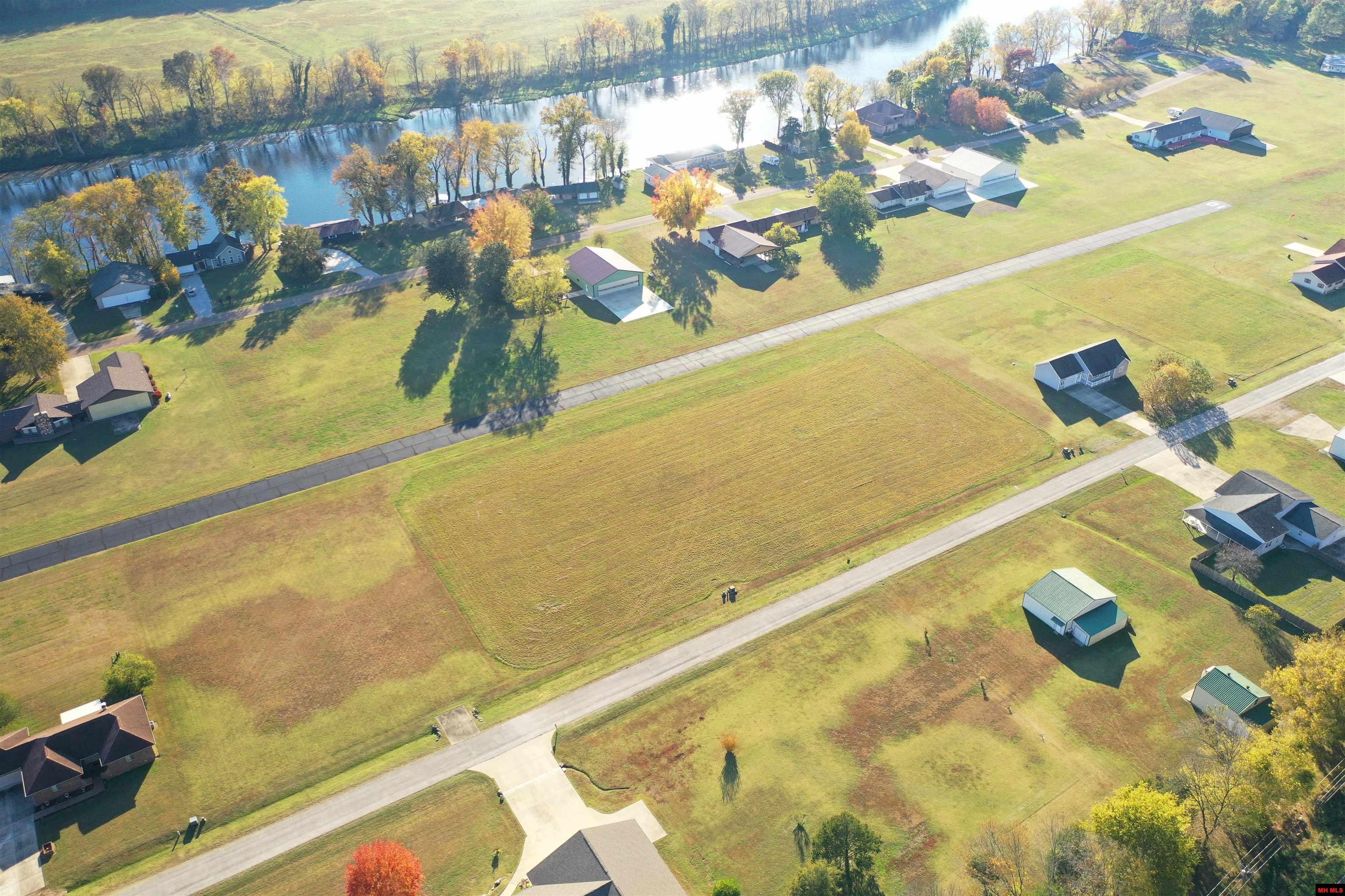 002-10367-034 Valley Airport Place