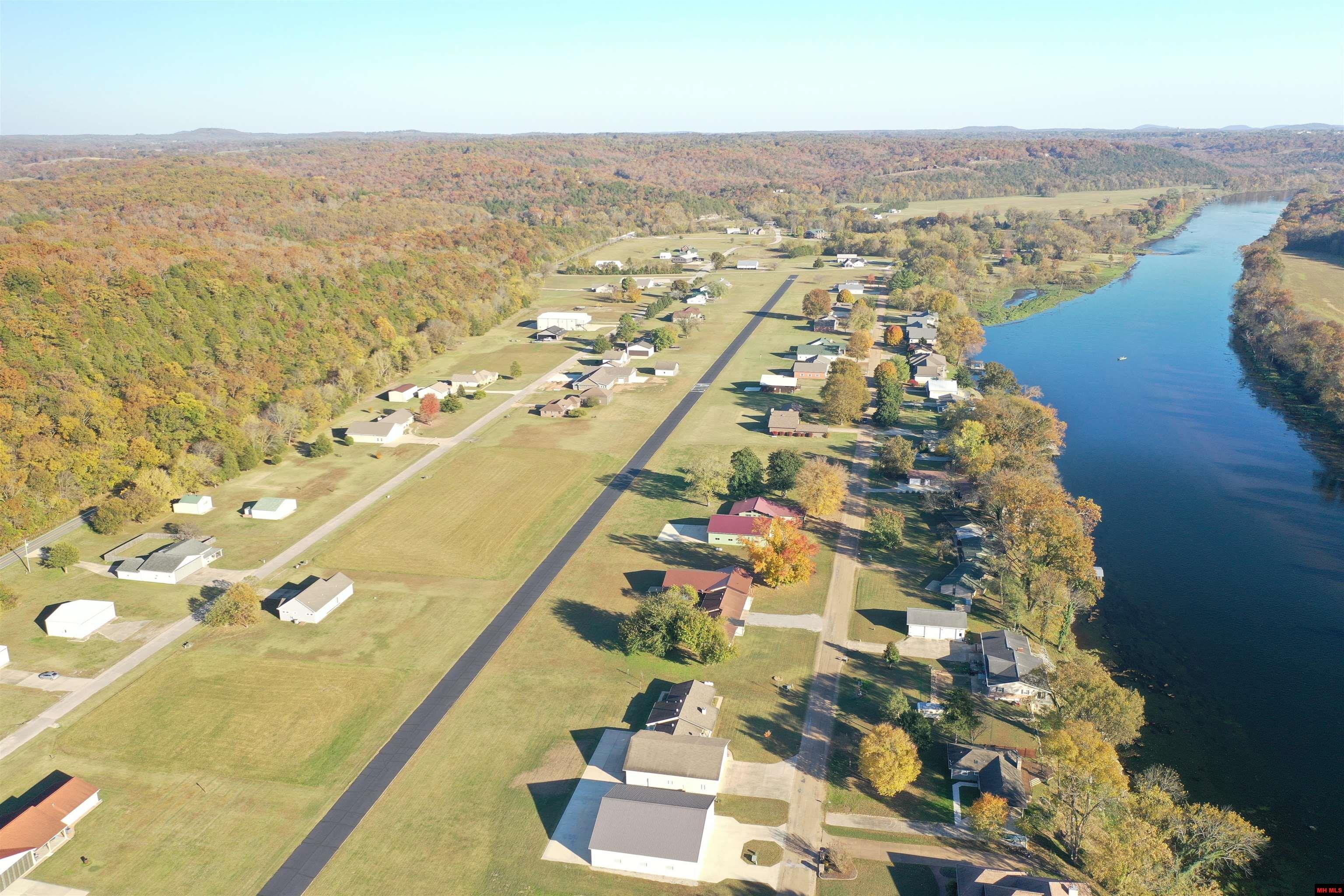 002-10367-034 Valley Airport Place