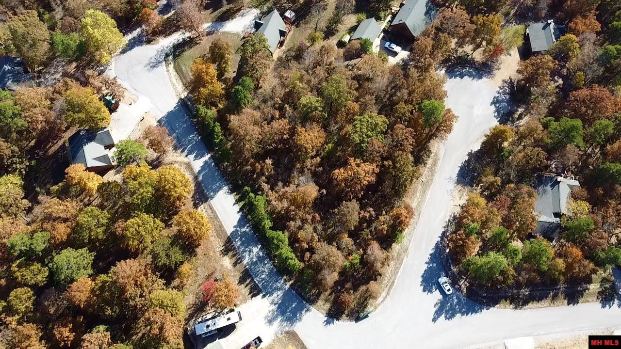 002-11225-009 Rolling Hills Lane