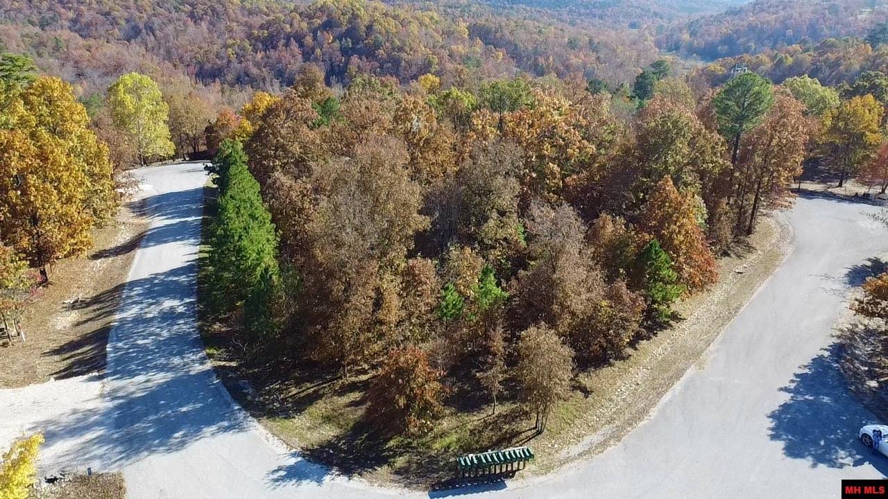 002-11225-009 Rolling Hills Lane