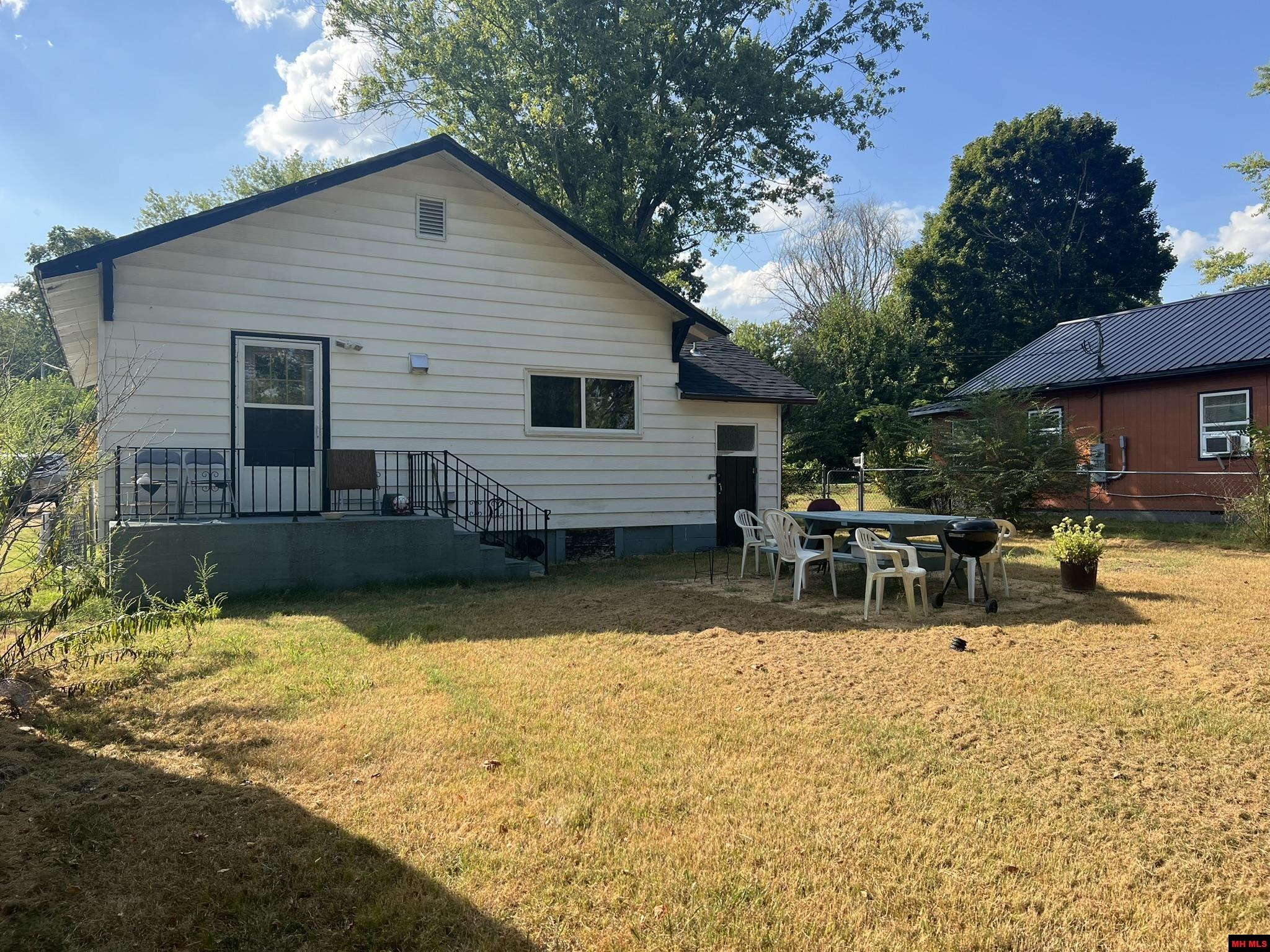 809 GRAY STREET Mountain Home, AR