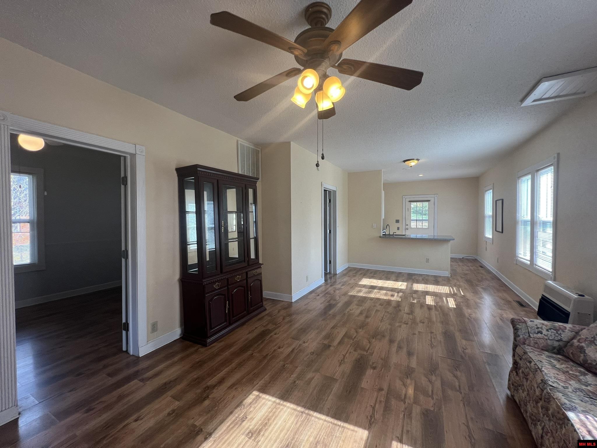 809 GRAY STREET Mountain Home, AR