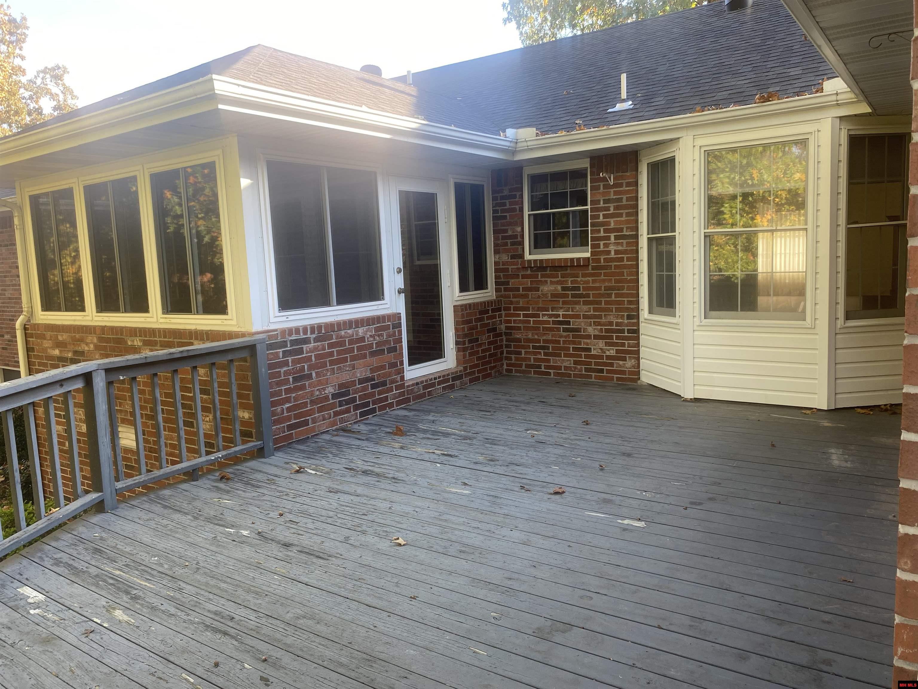 3112 DOGWOOD CIRCLE Mountain Home, AR