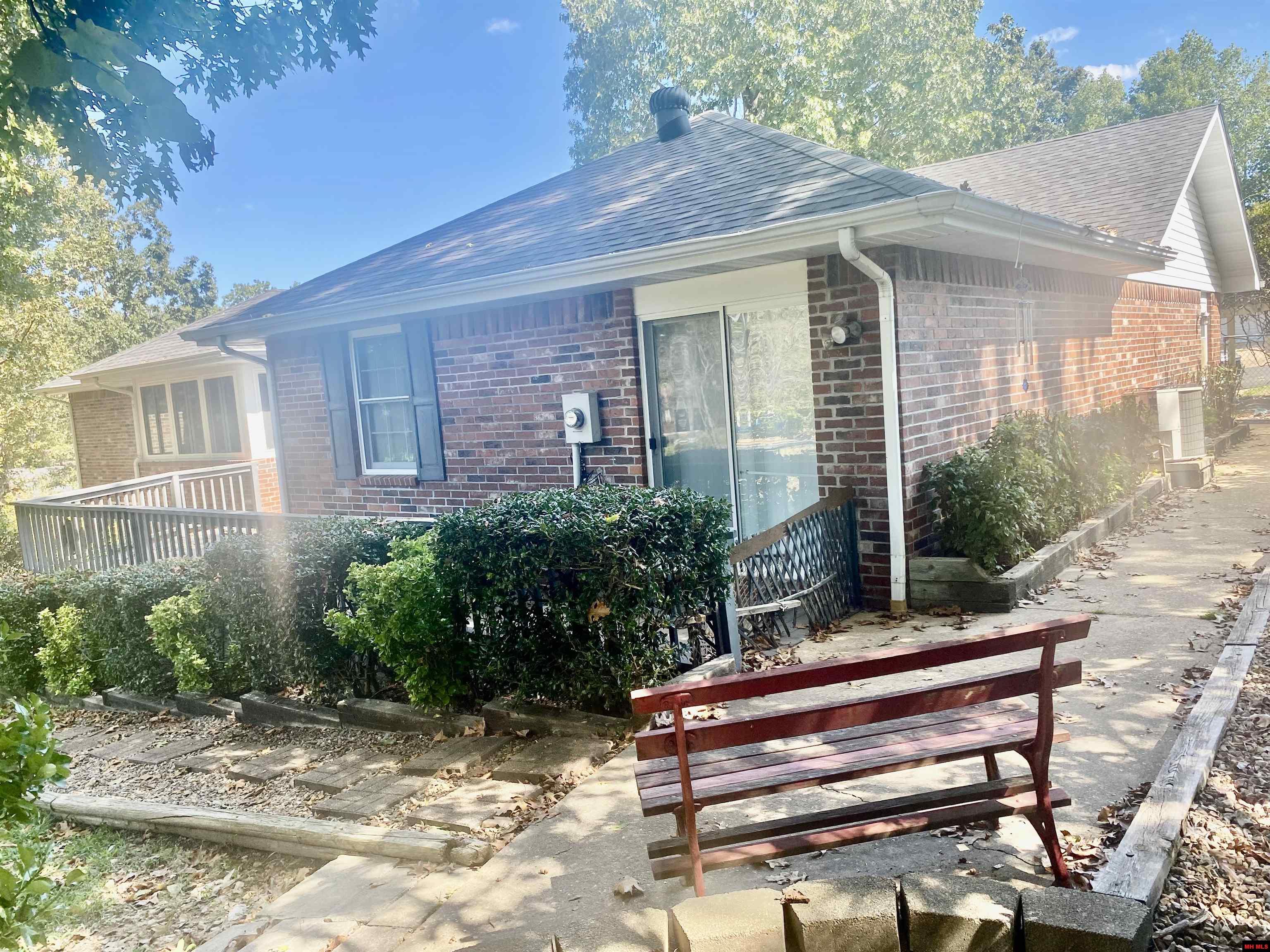 3112 DOGWOOD CIRCLE Mountain Home, AR