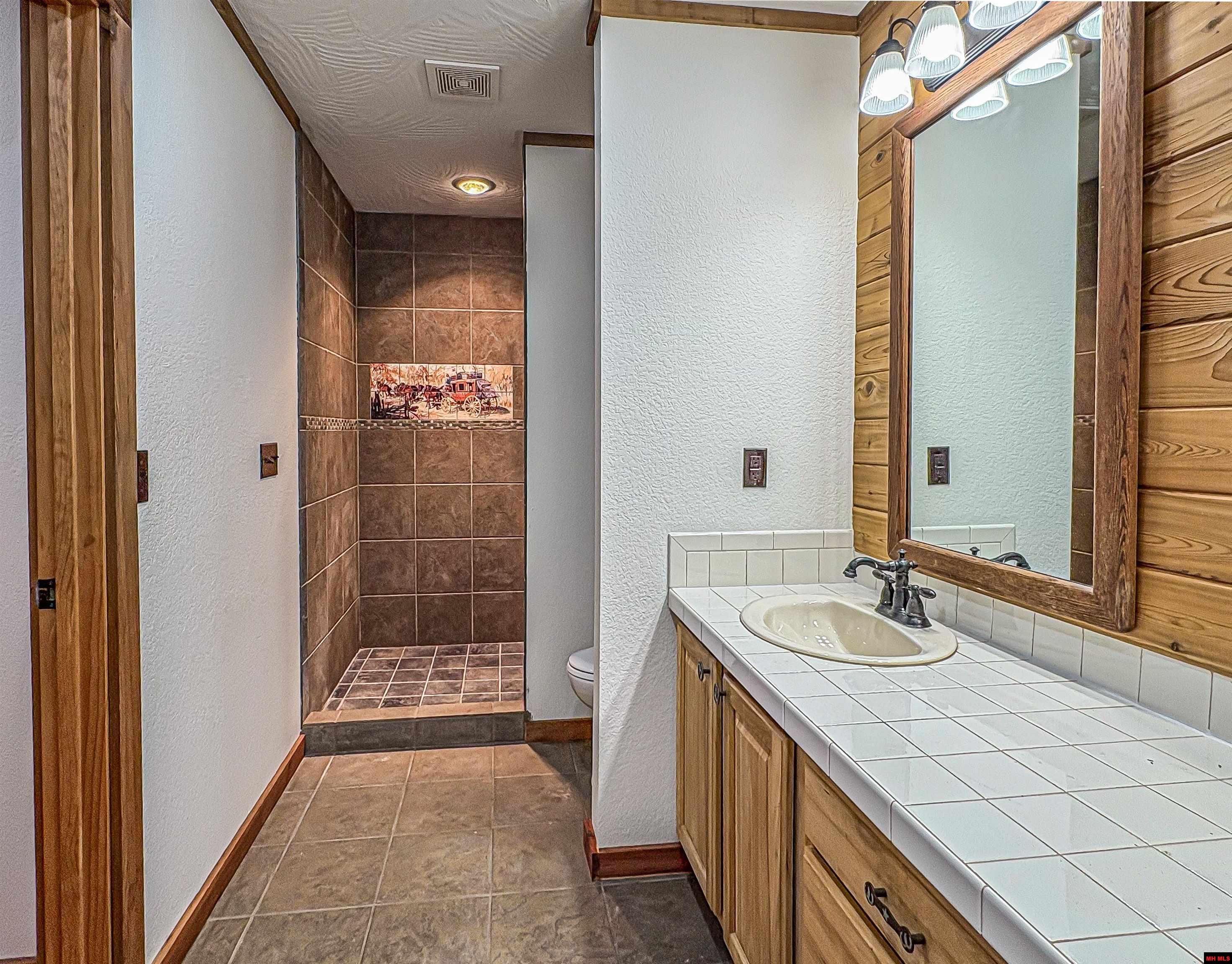 1113 Thousand Oaks Drive