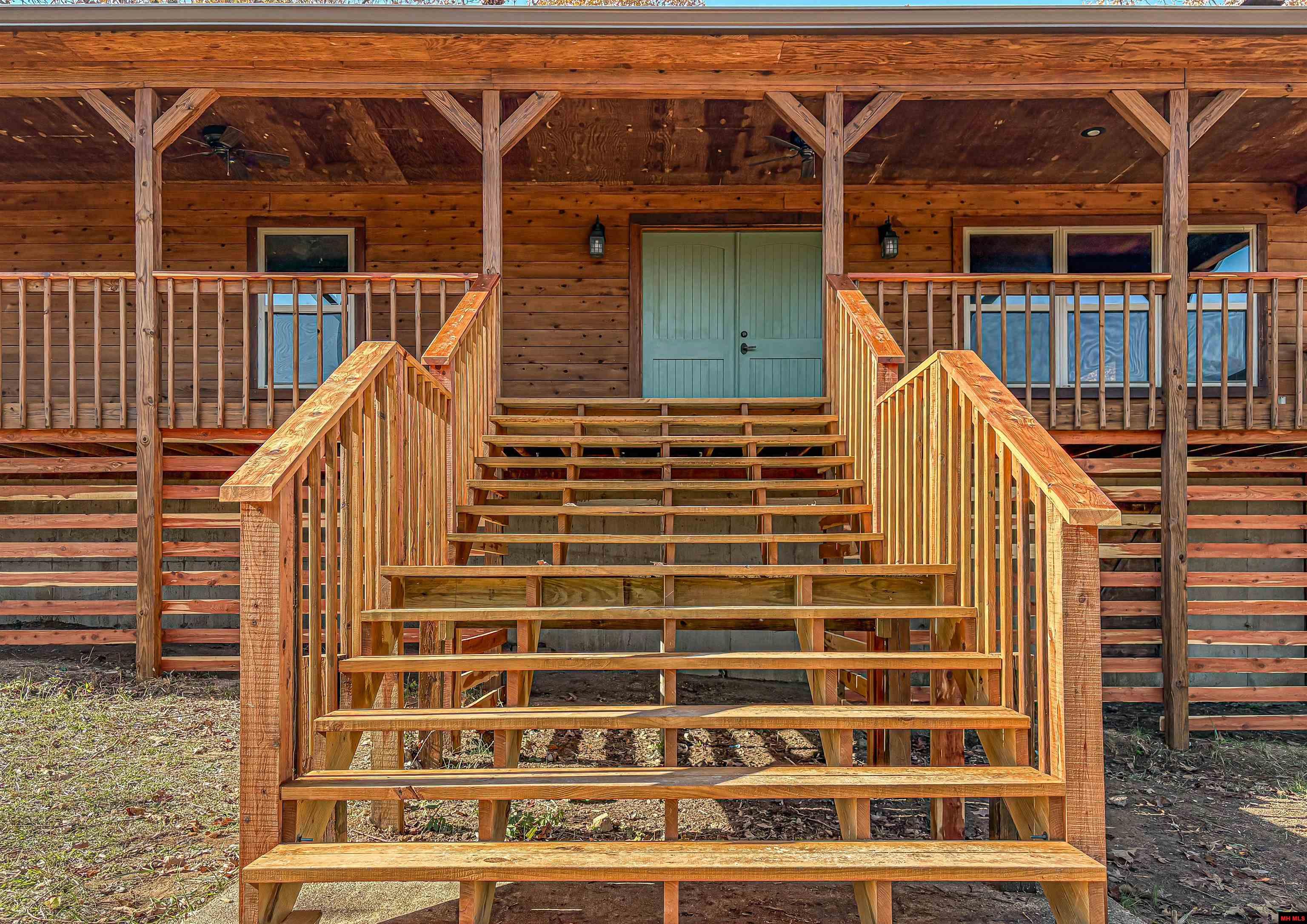 1113 Thousand Oaks Drive