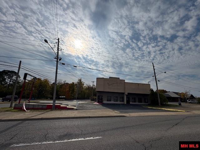 120 & 110 HWY 62 EAST Mountain Home, AR