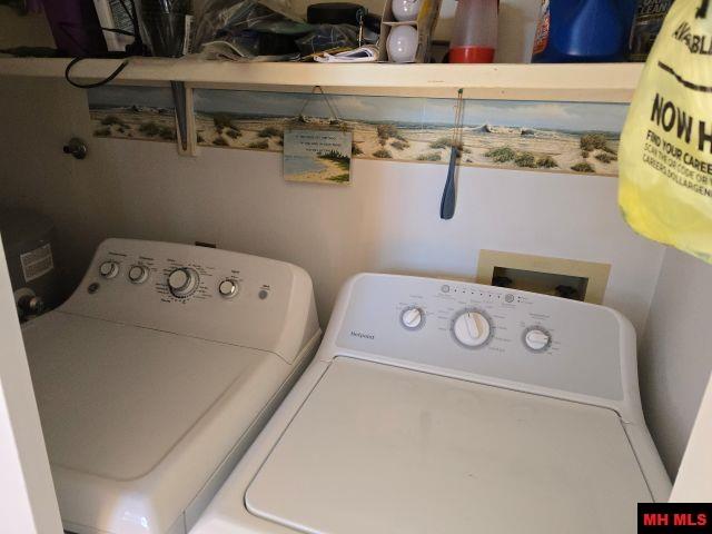 604 1/2 Girard Street