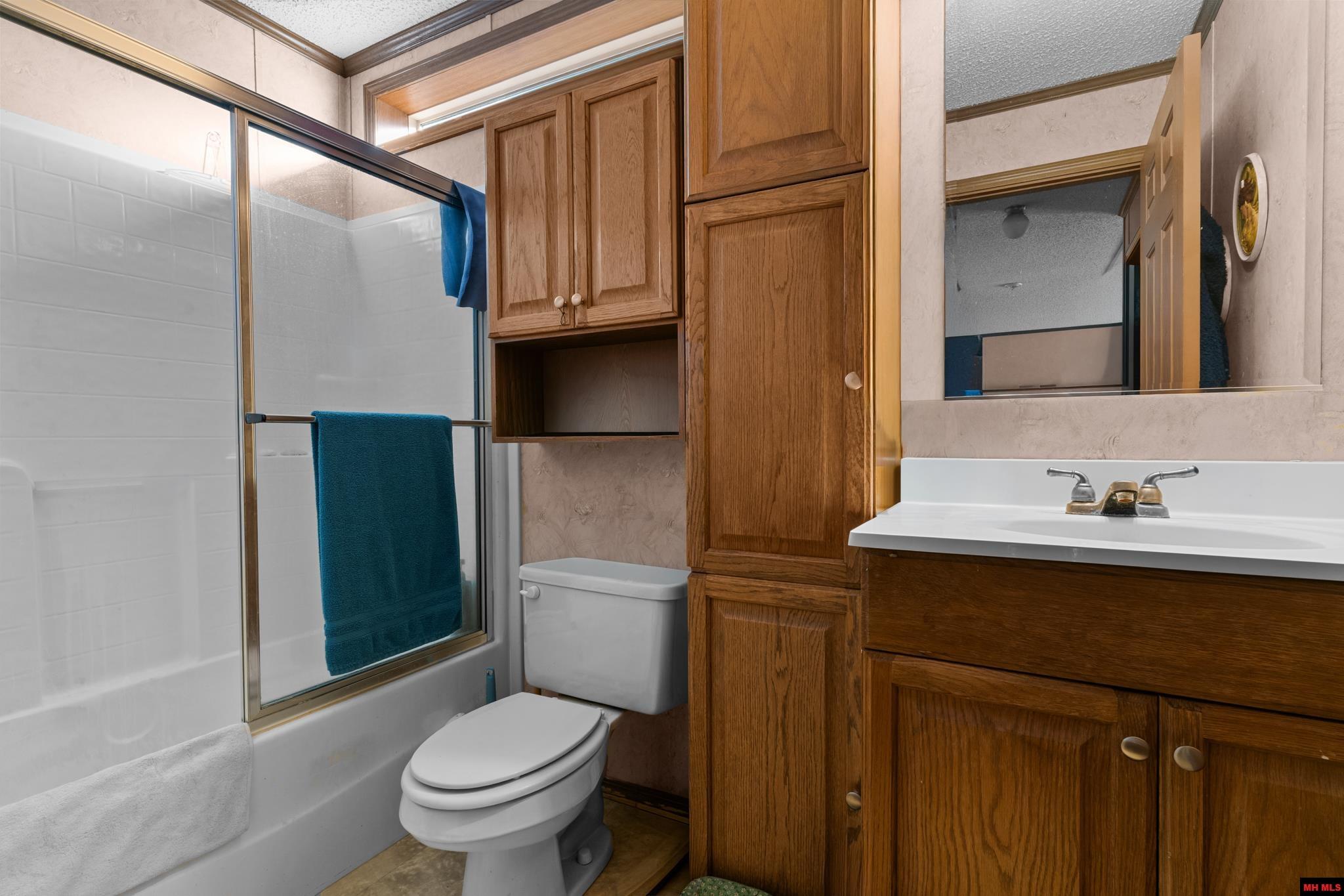 192 SUMMERWOOD LANE Flippin, AR 72634