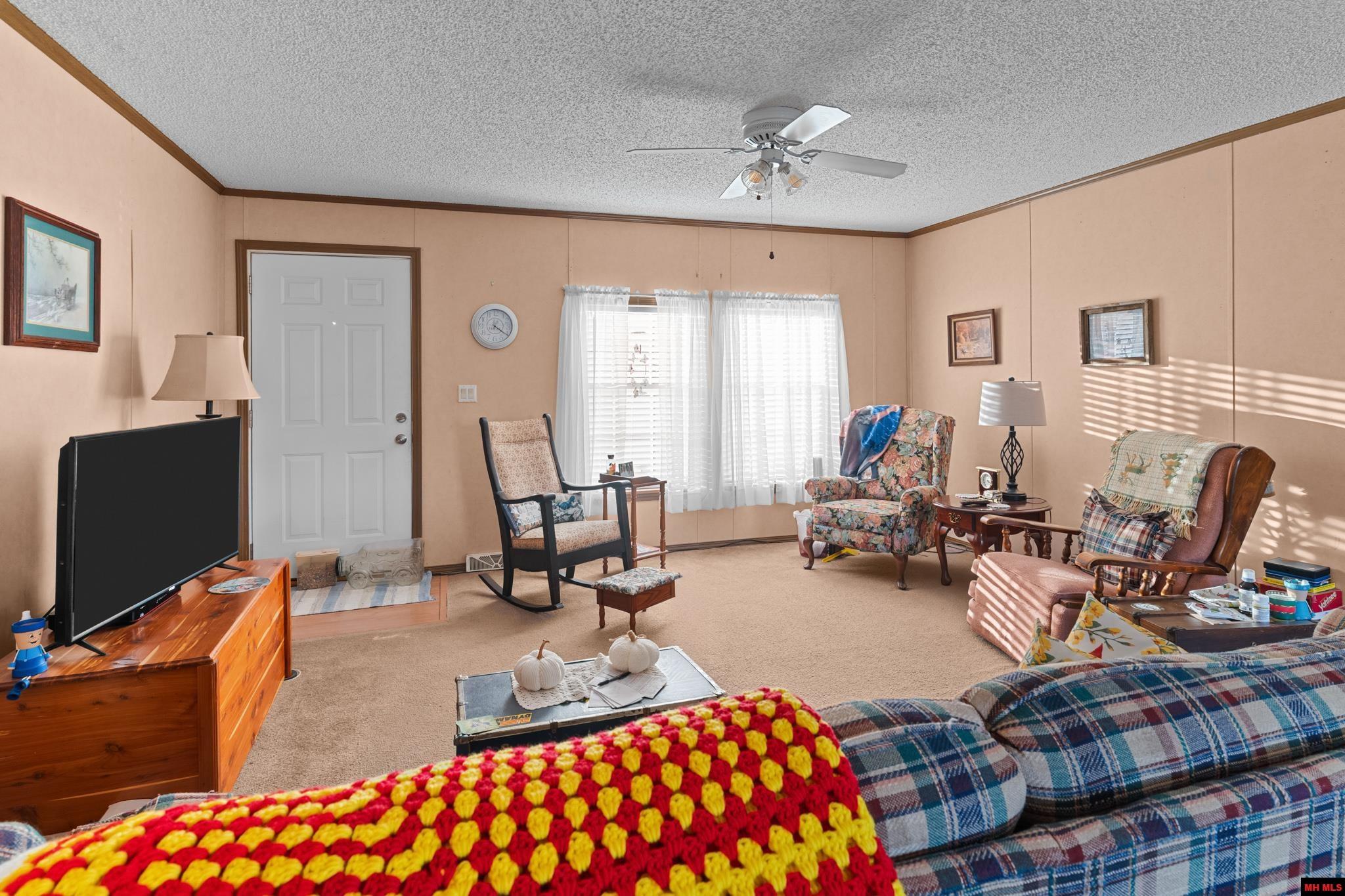 192 SUMMERWOOD LANE Flippin, AR 72634