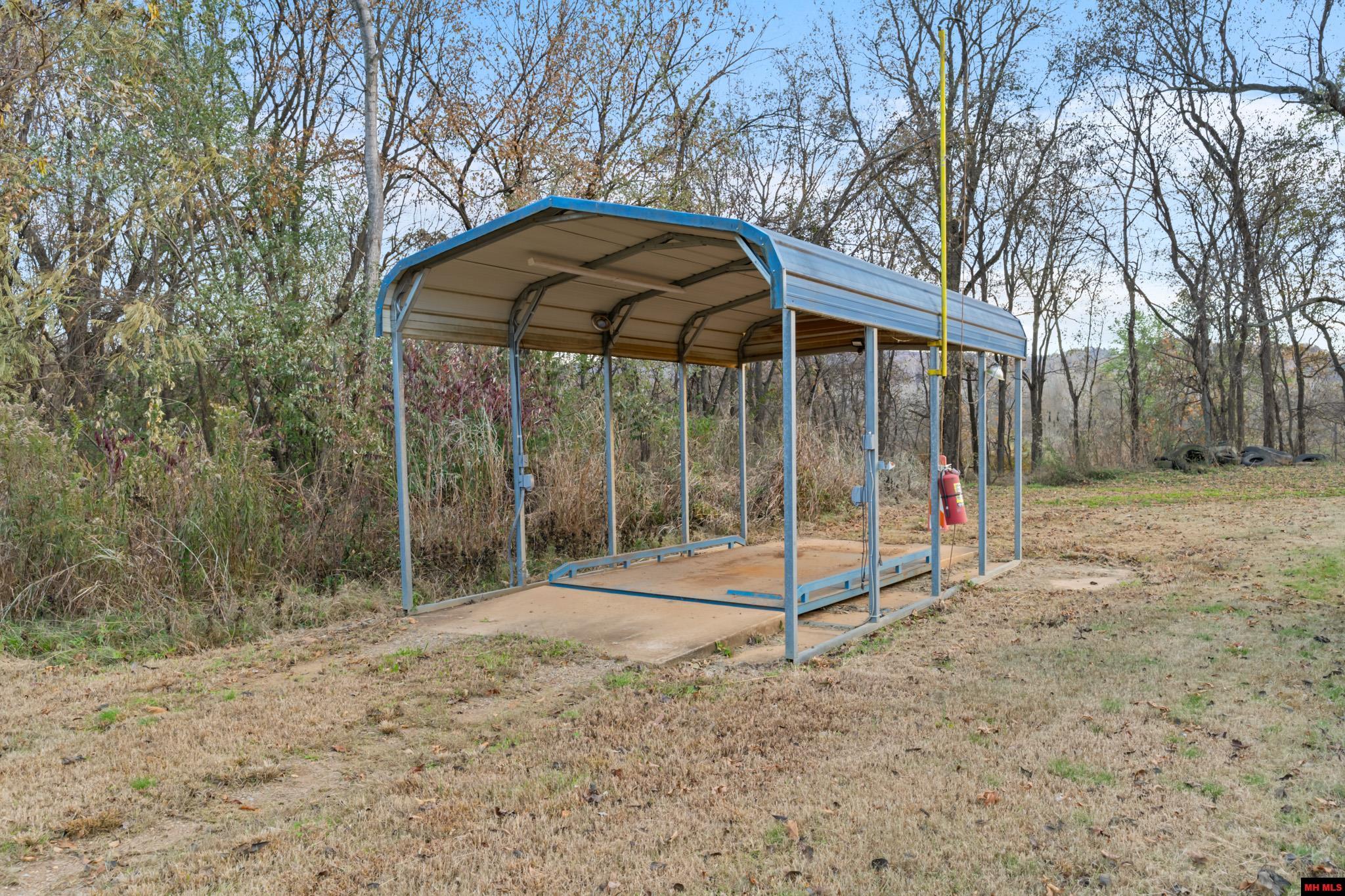 192 SUMMERWOOD LANE Flippin, AR 72634