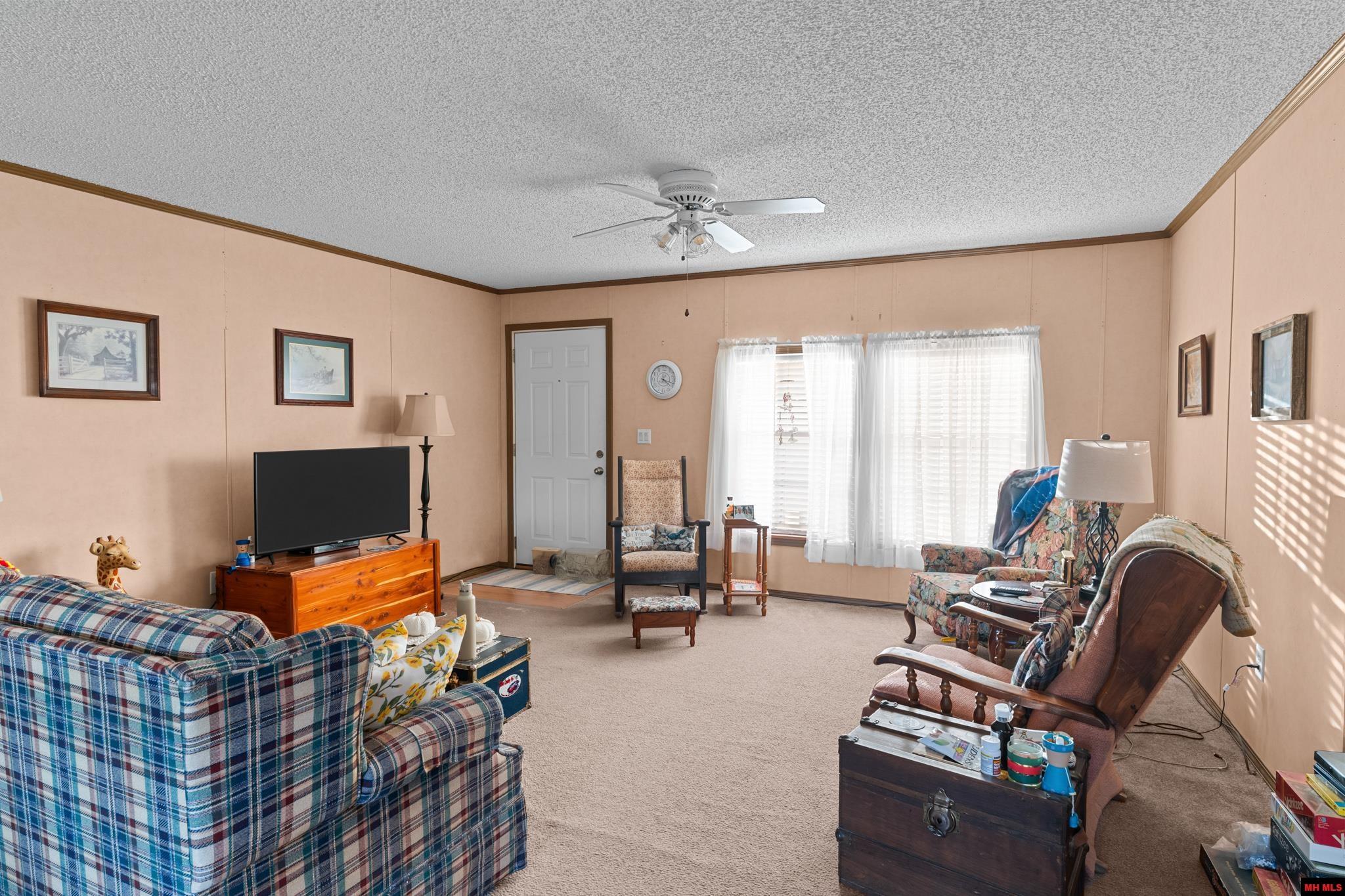 192 SUMMERWOOD LANE Flippin, AR 72634