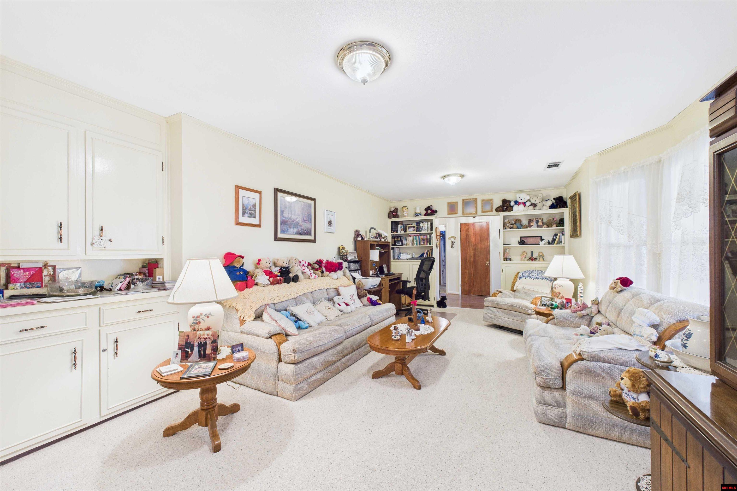 910 WINDBROOK STREET Mountain Home, AR