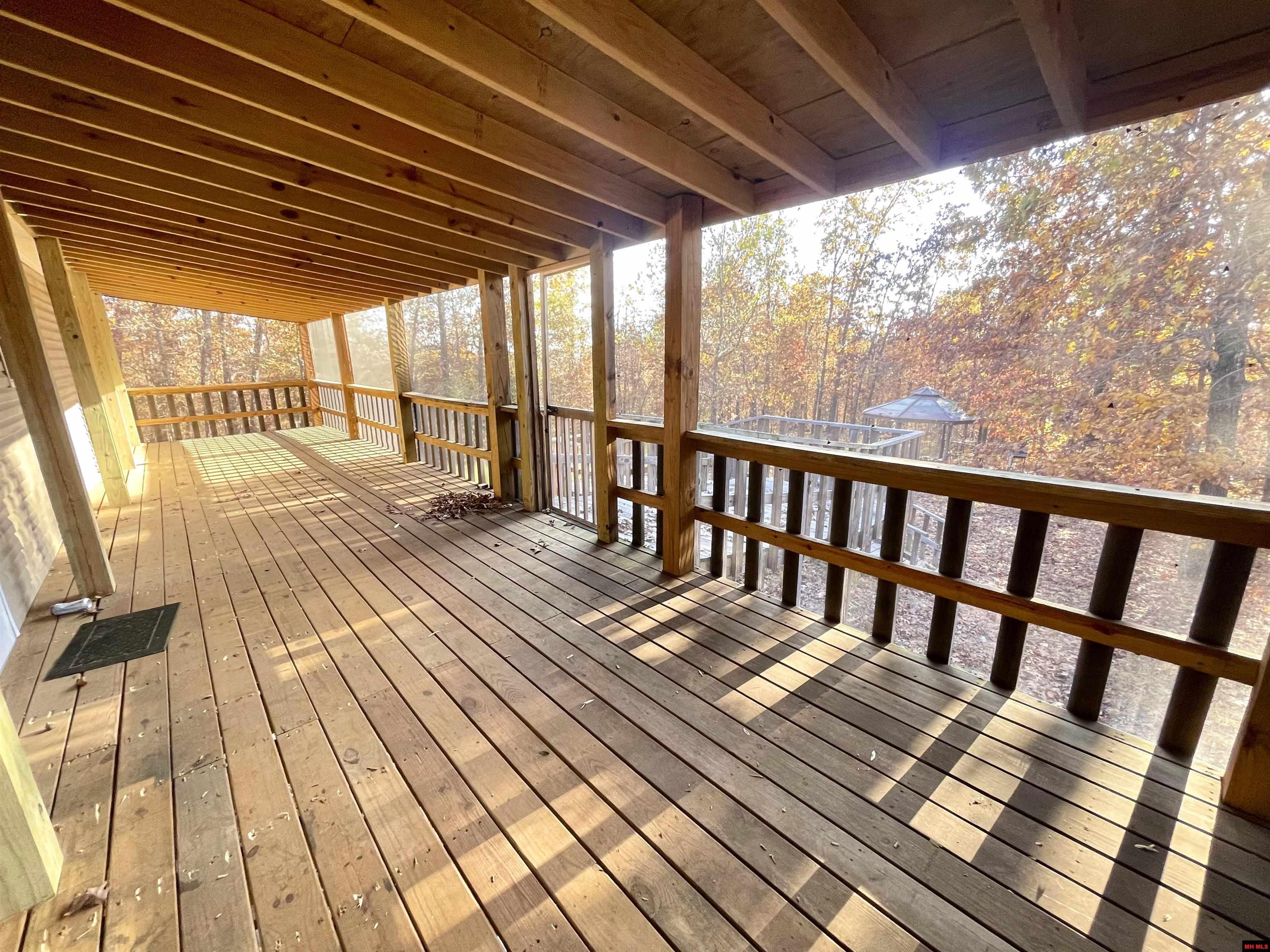 1044 Springwood Drive